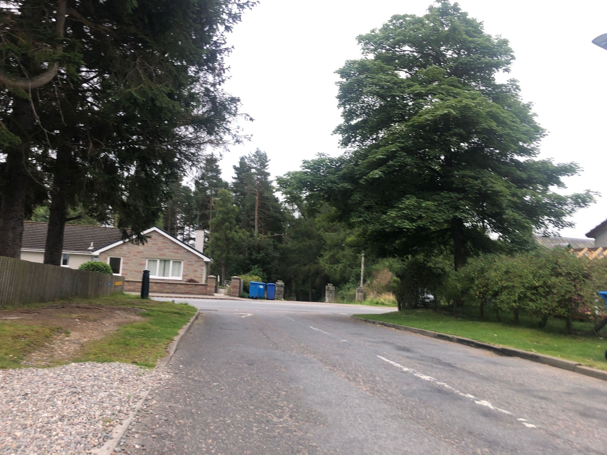 Street view near Pine Cottage, Newtonmore — © drnoble (CC BY-SA · Mapillary)
