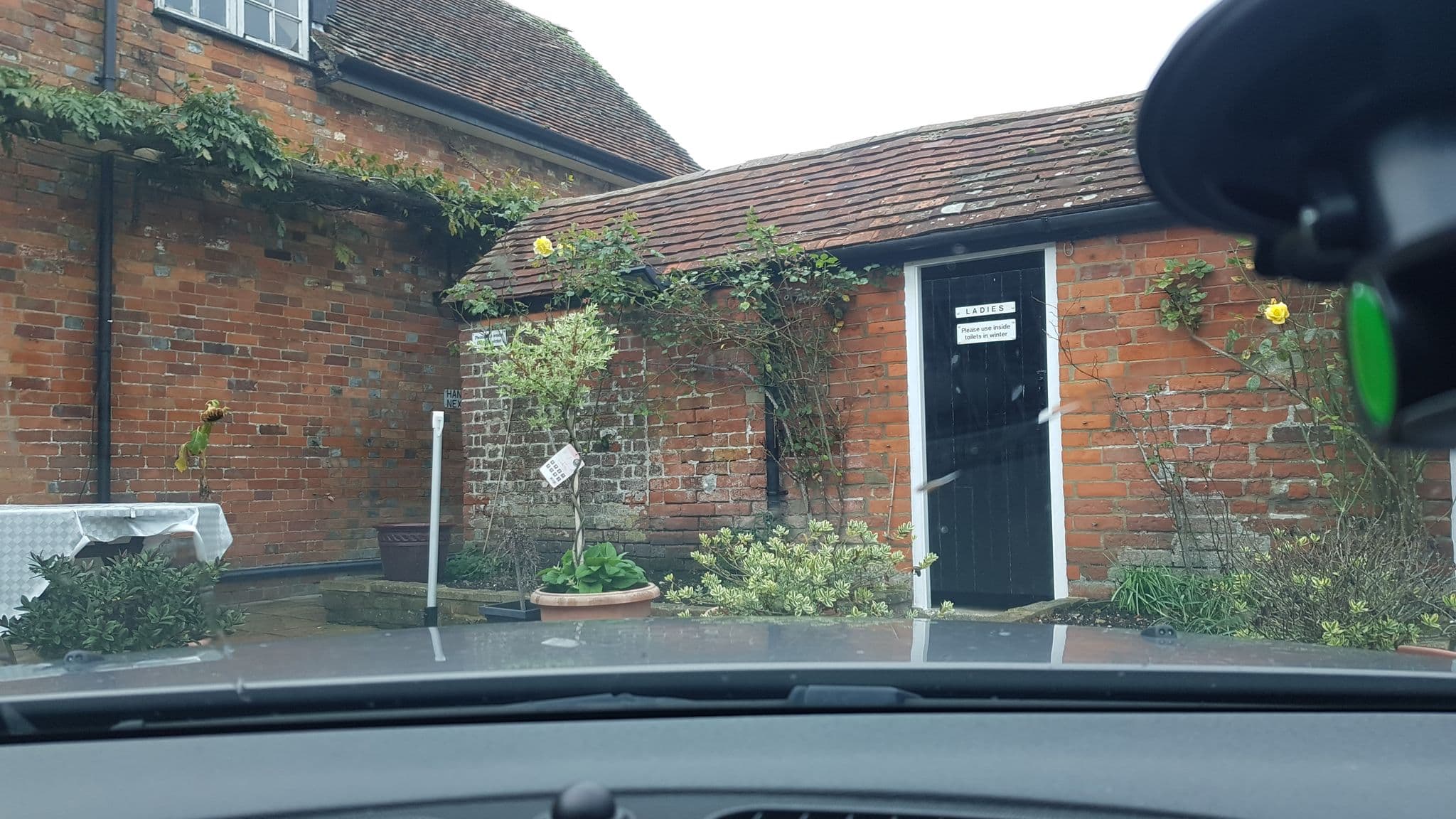 Street view near The Royal Oak, Burbage — © themadcabbie (CC BY-SA · Mapillary)