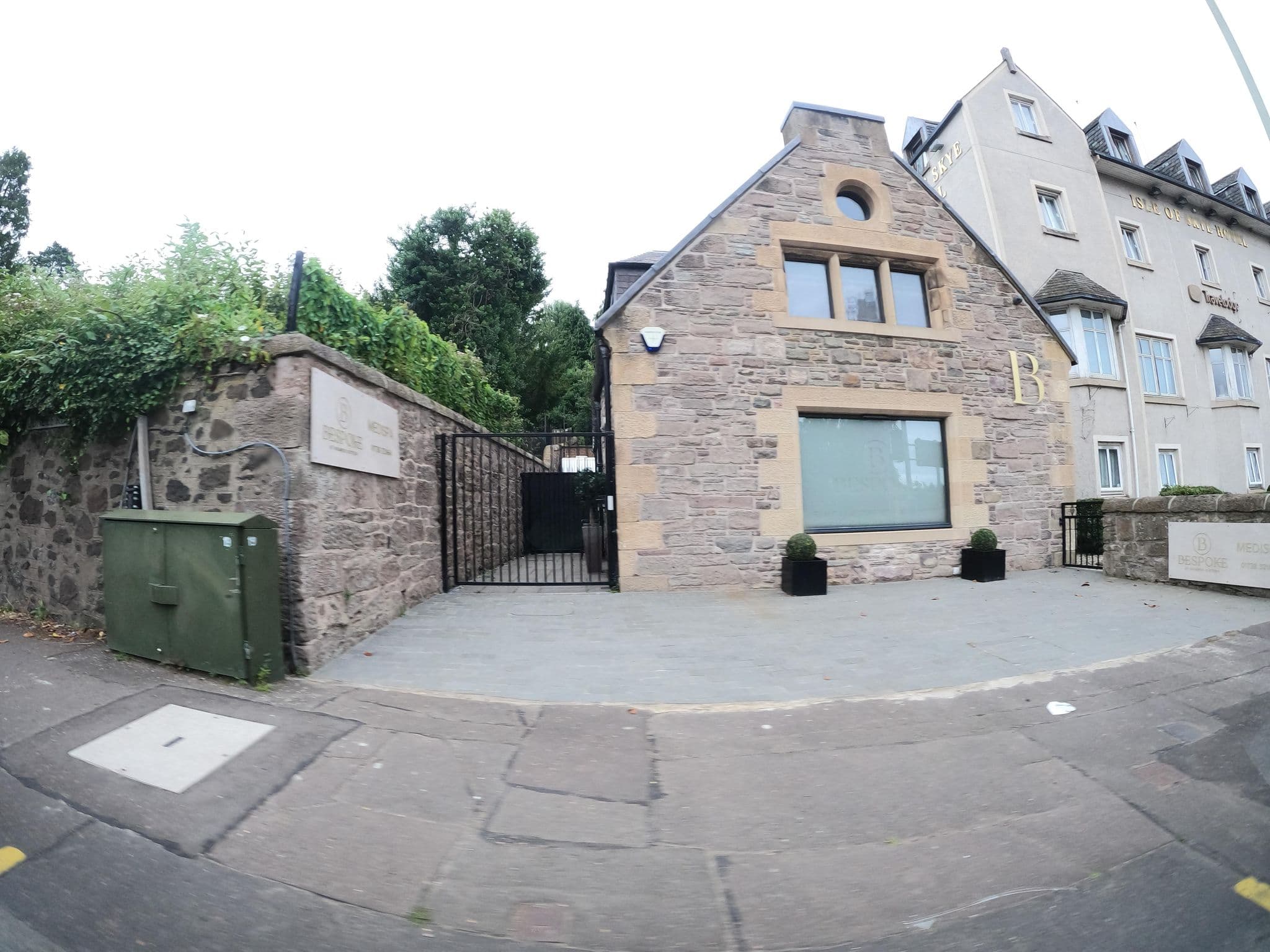 Street view near Travelodge, Perth — © hobgoblin (CC BY-SA · Mapillary)