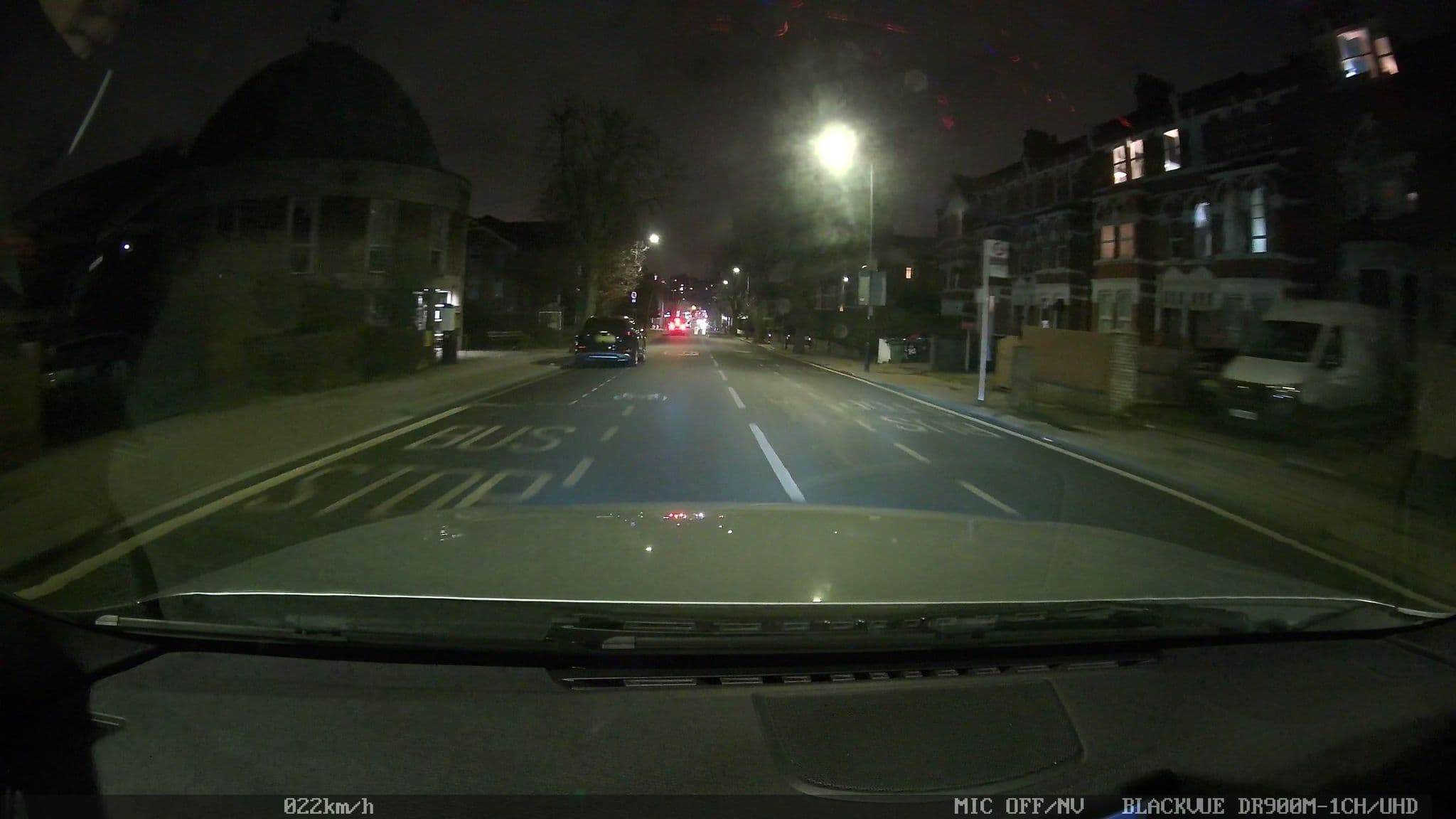 Street view near Igar Hotel, Queen's Park — © Semir_Mapillary (CC BY-SA · Mapillary)