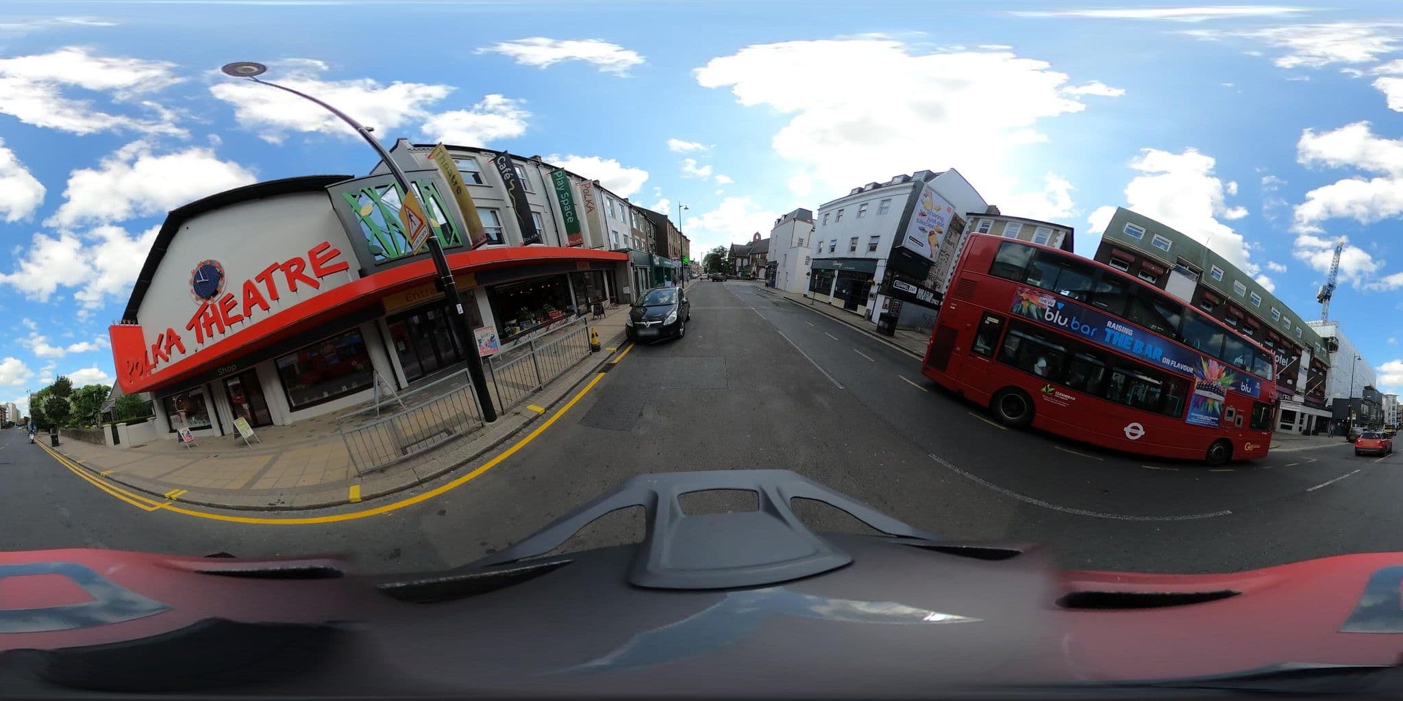 Street view near Antoinette Hotel, Wimbledon — © cueditsmaps (CC BY-SA · Mapillary)