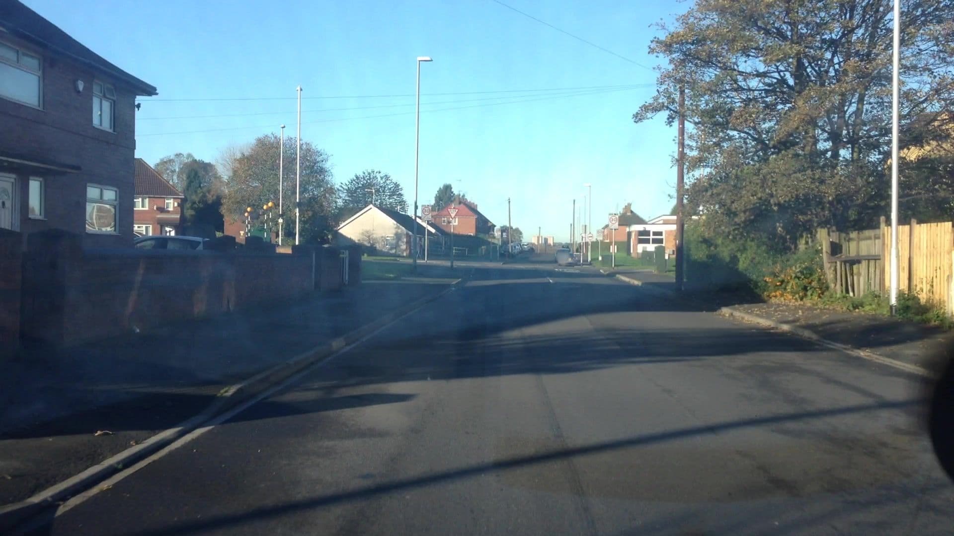 Street view near Woodville Lodge, Holbeck — © lvl5 (CC BY-SA · Mapillary)