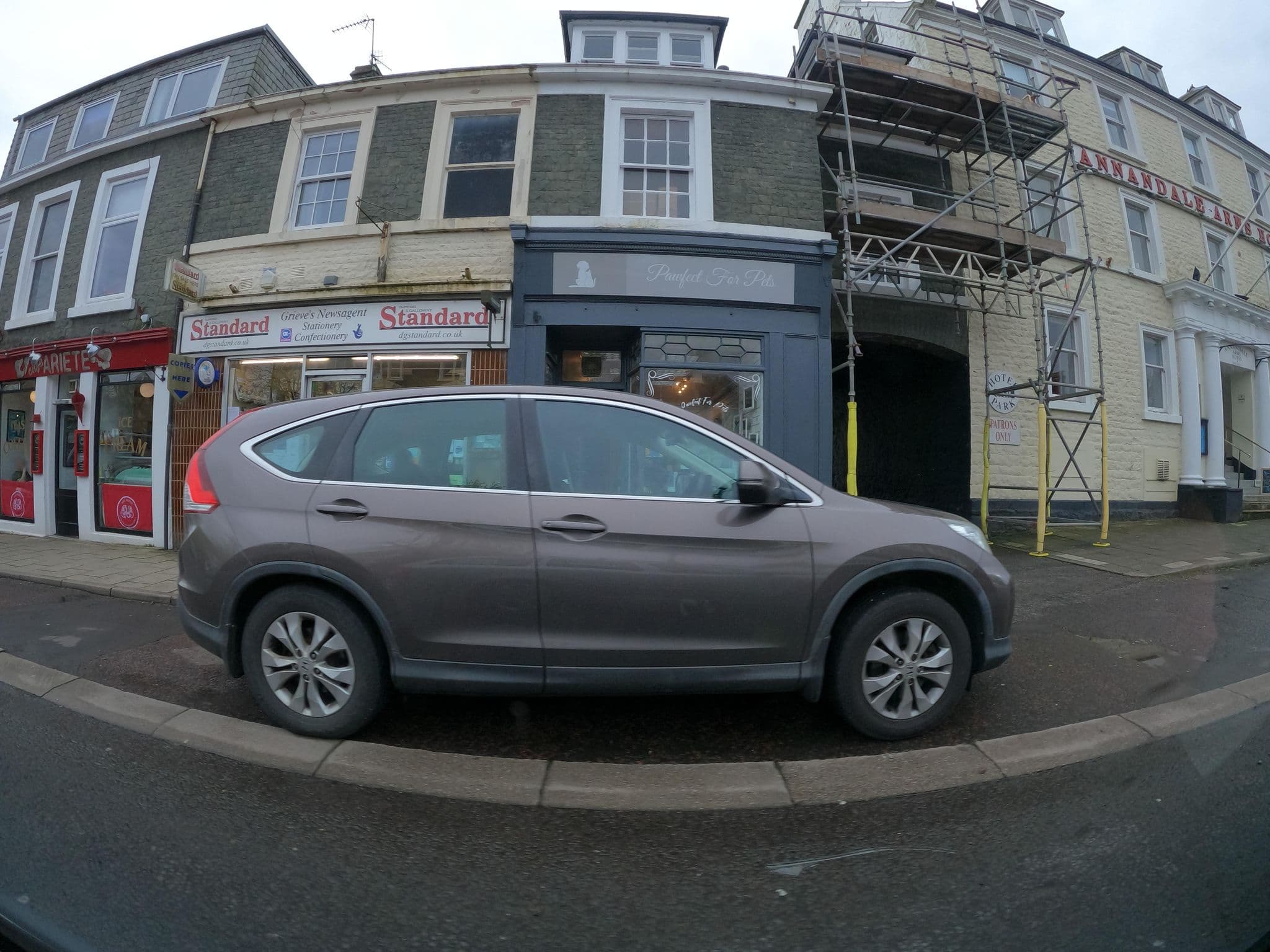 Street view near Annandale Arms Hotel, Moffat — © hobgoblin (CC BY-SA · Mapillary)