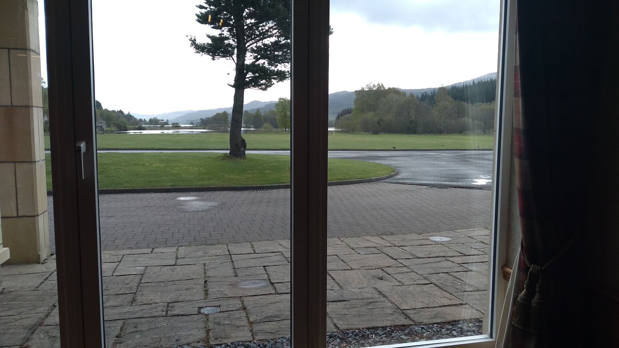 Street view near Kynachan Loch Tummel Hotel, Aberfeldy — © tomdom (CC BY-SA · Mapillary)