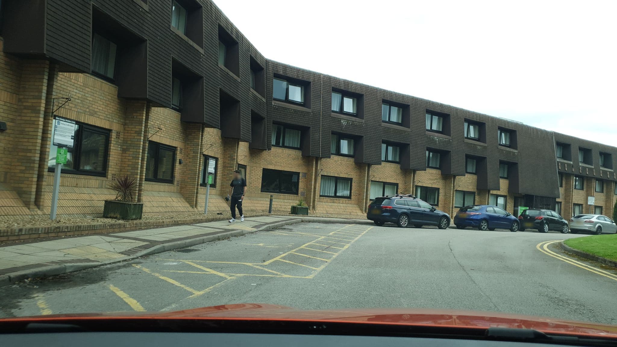 Street view near Holiday Inn, Lancaster — © 767vbfxczicayv (CC BY-SA · Mapillary)
