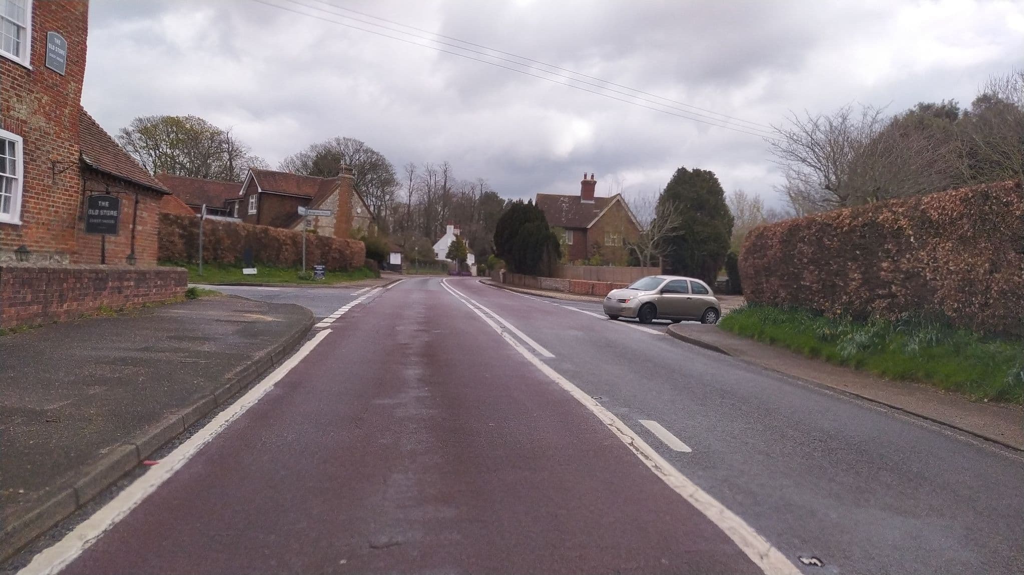 Street view near The Old Store Guest House, Boxgrove — © noid (CC BY-SA · Mapillary)