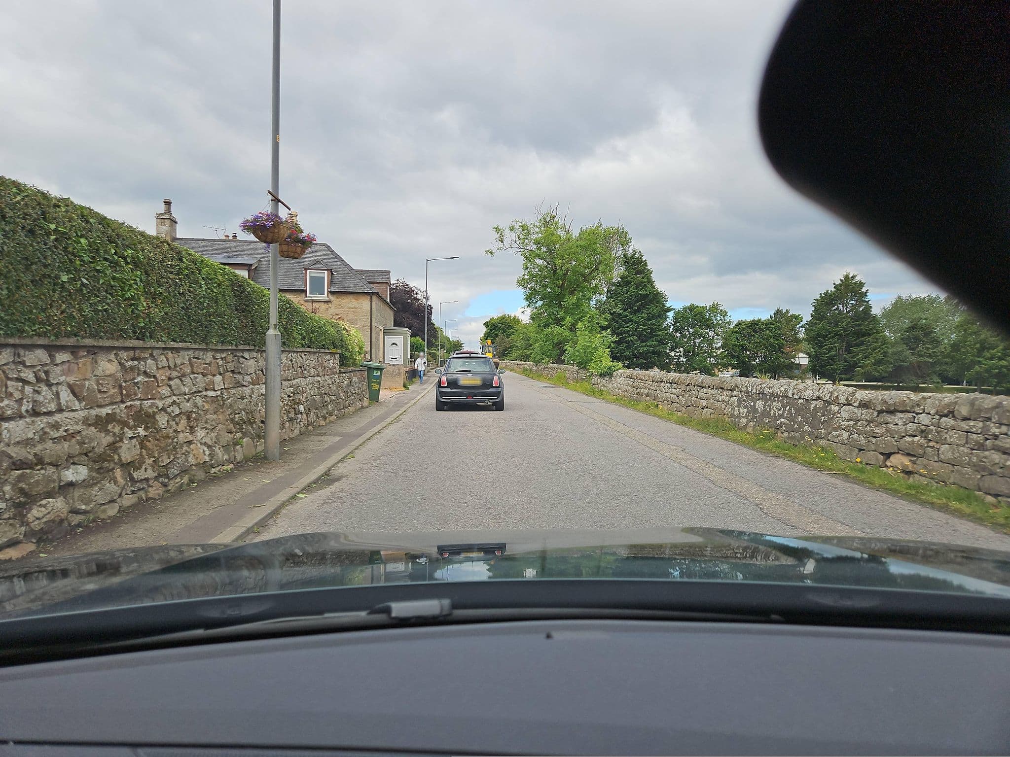 Street view near The Springfield Guest House, Tain — © toho (CC BY-SA · Mapillary)