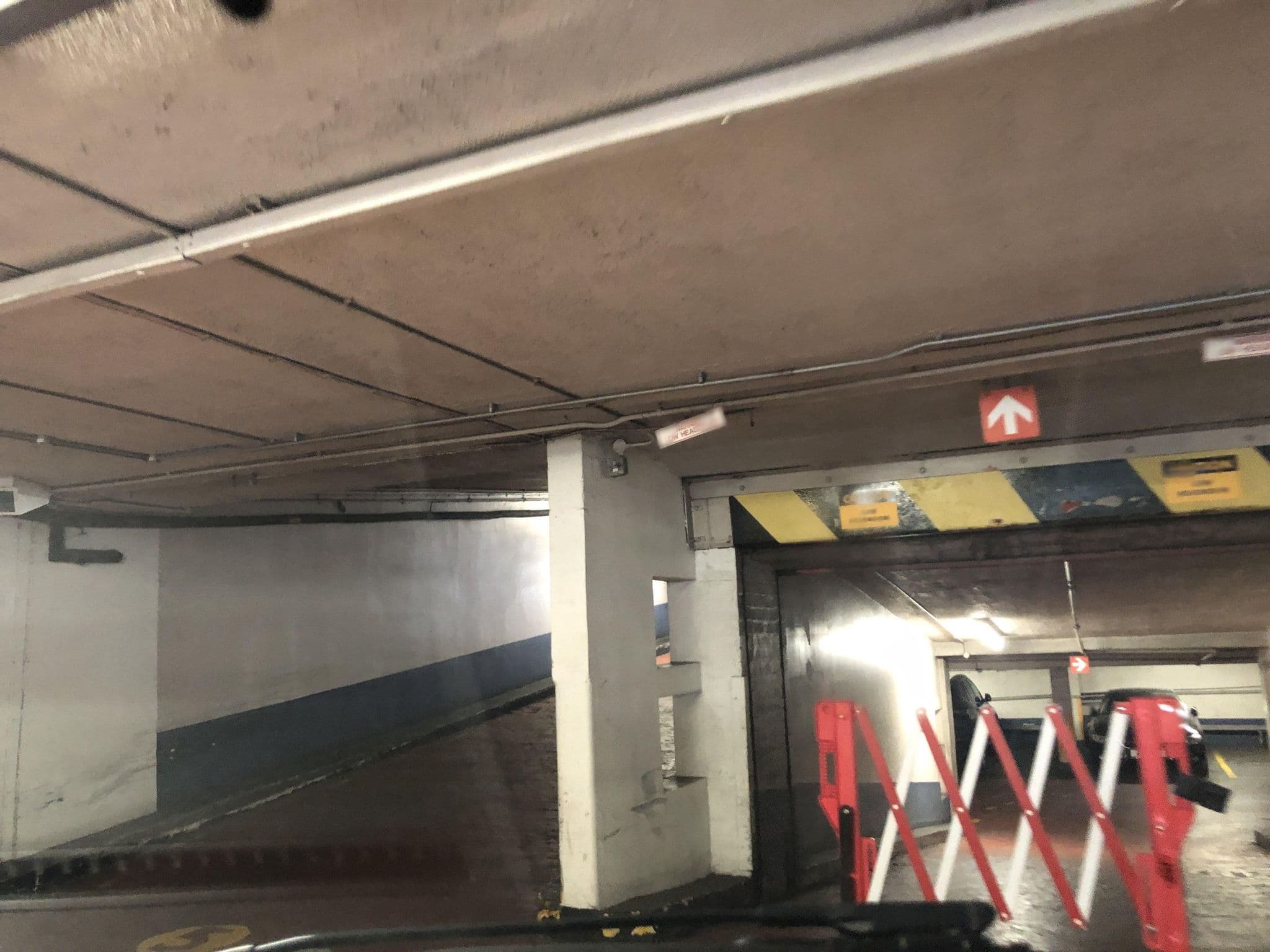 Street view near The Londoner, London — © laye (CC BY-SA · Mapillary)