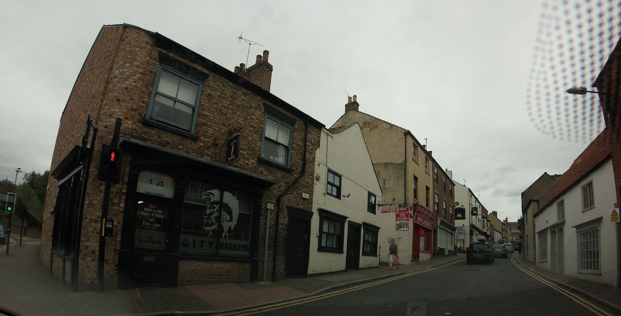 Street view near The Old Cottages, Ripon — © hobgoblin (CC BY-SA · Mapillary)