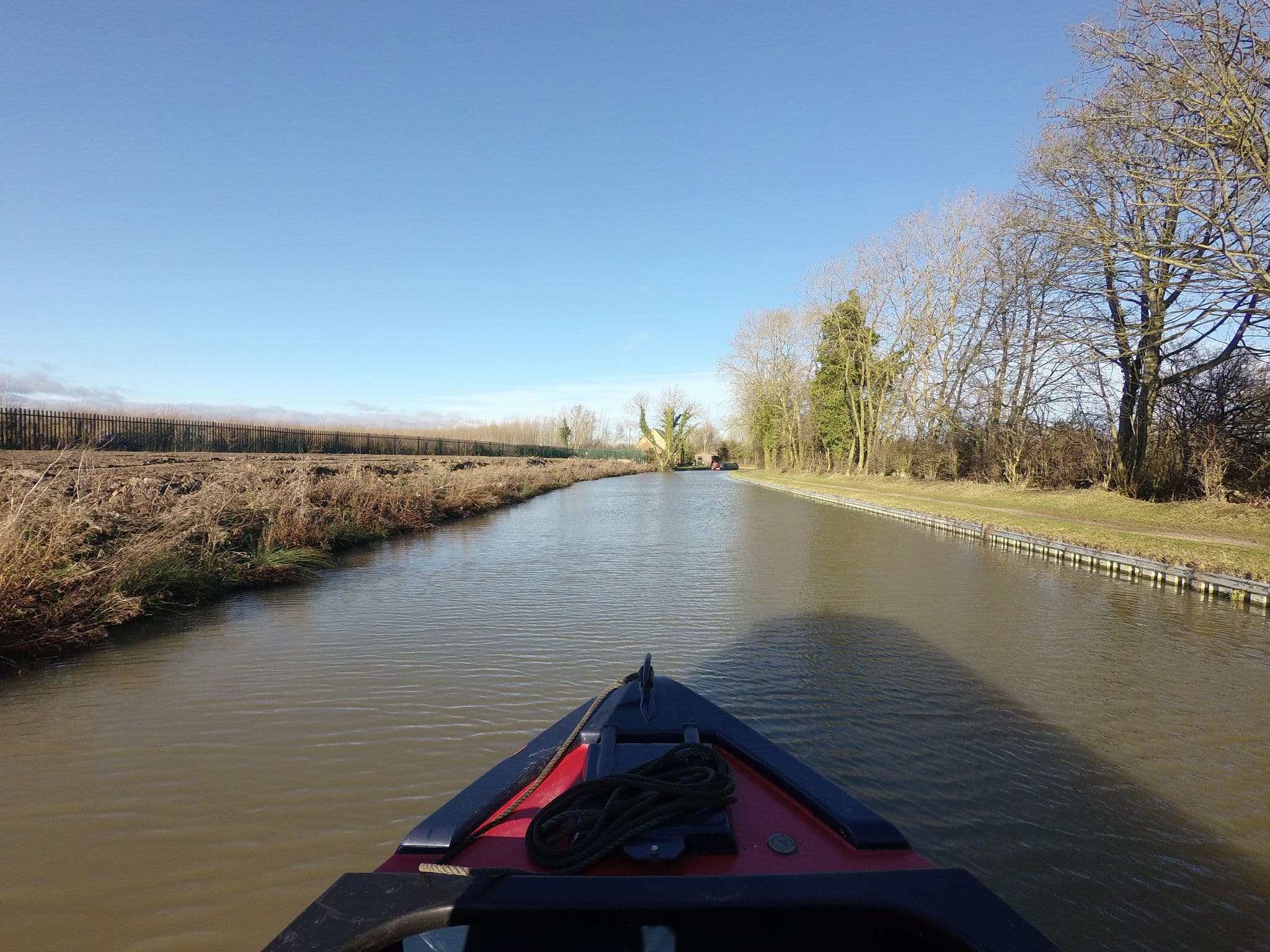 Street view near Gayton Marina Caravan Park, Blisworth — © tallguy (CC BY-SA · Mapillary)