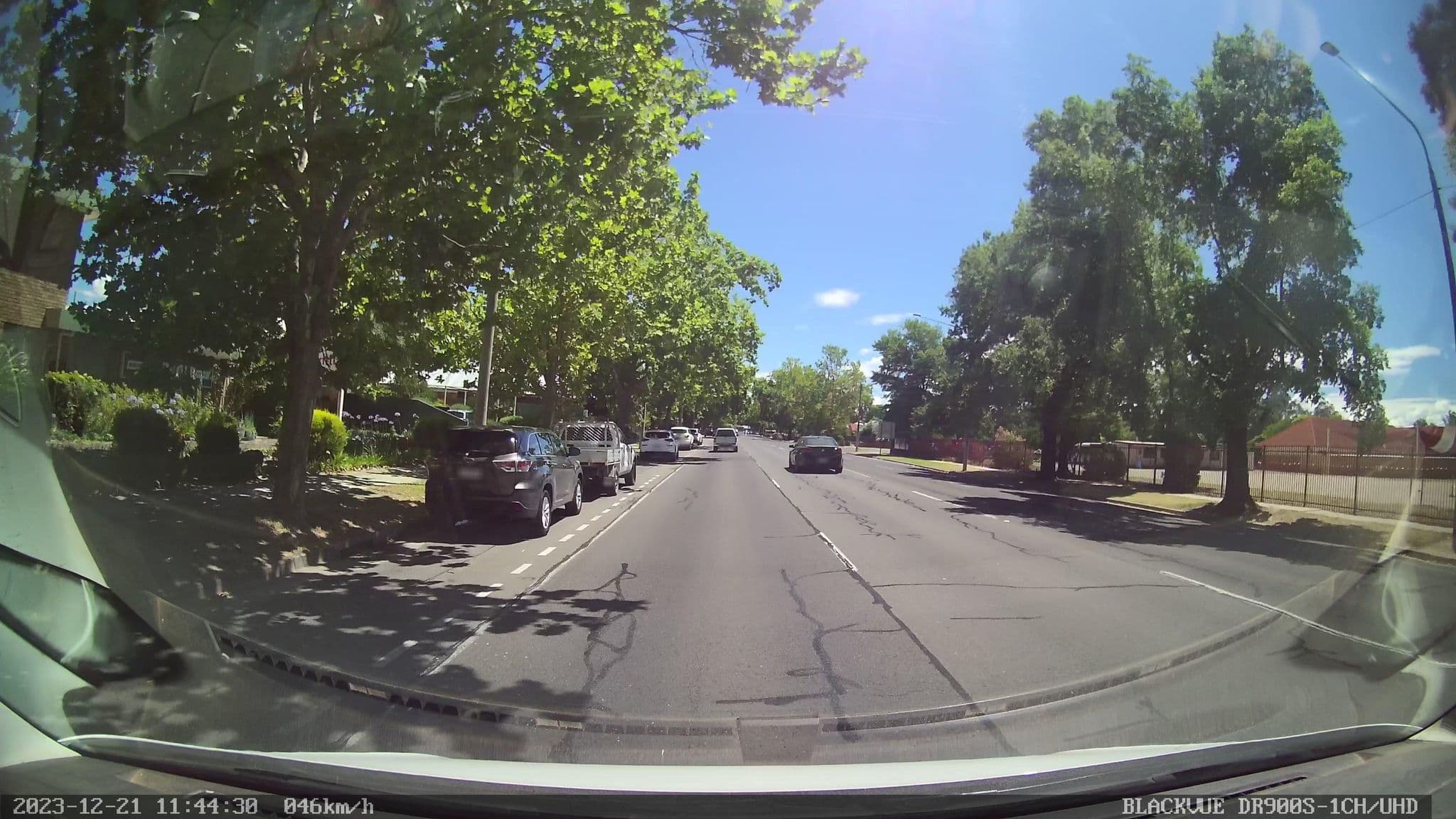 Street view near Burvale Motor Inn, Albury — © bob3bob3 (CC BY-SA · Mapillary)