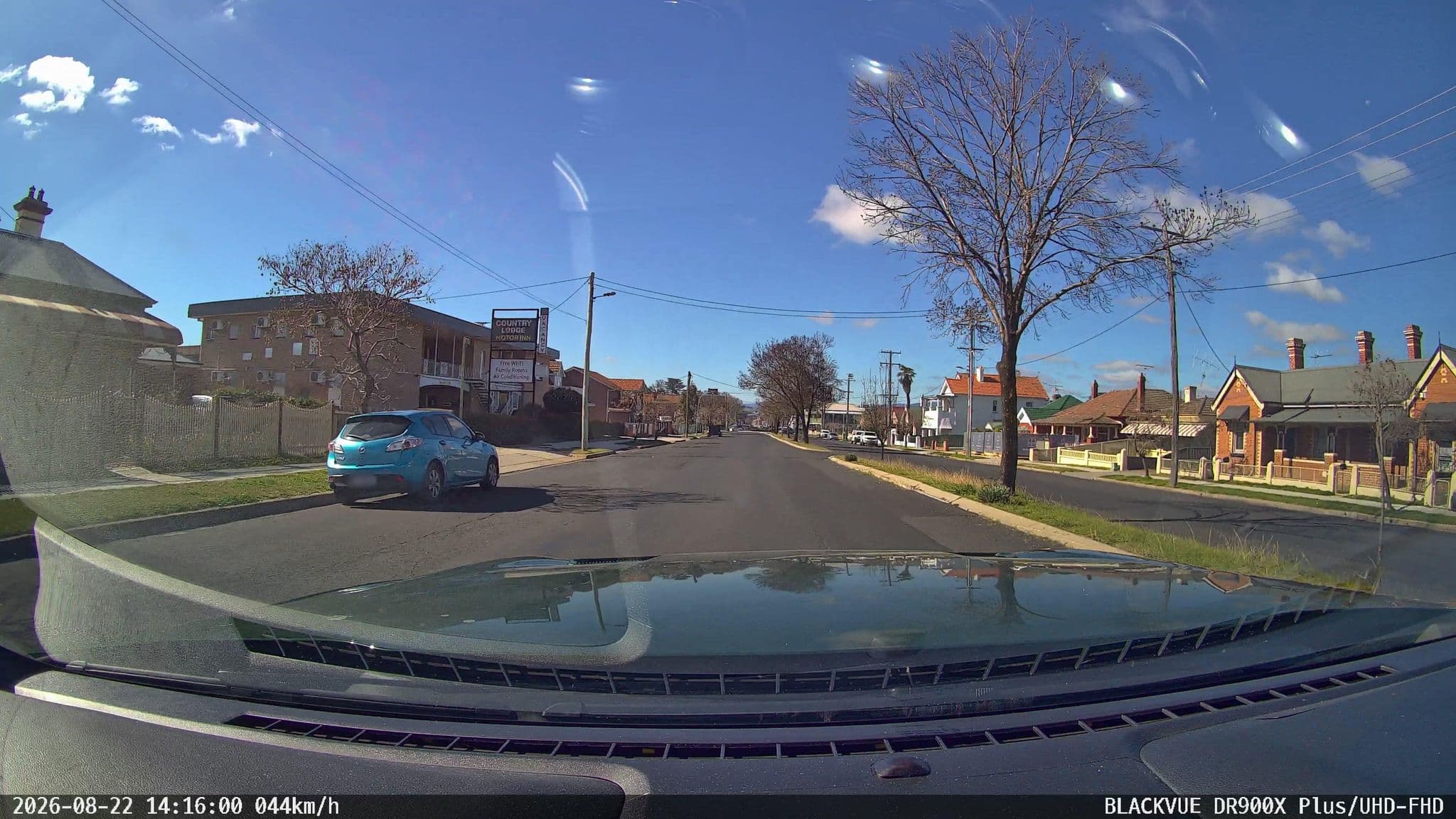 Street view near Country Lodge Motor Inn, Bathurst city centre — © CitrusMapper (CC BY-SA · Mapillary)