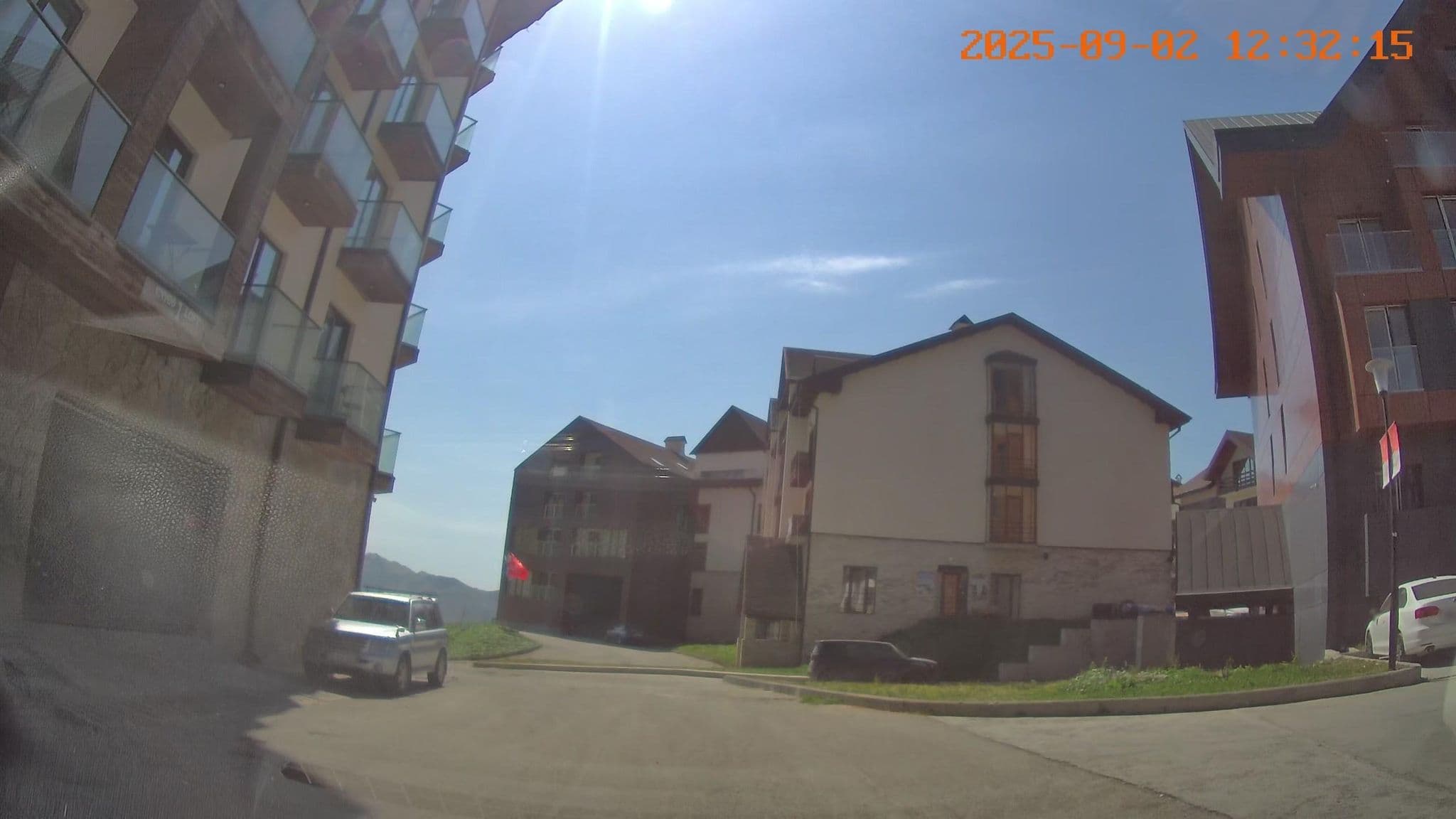 Street view near Redco Hotel, Gudauri — © bdgwl (CC BY-SA · Mapillary)