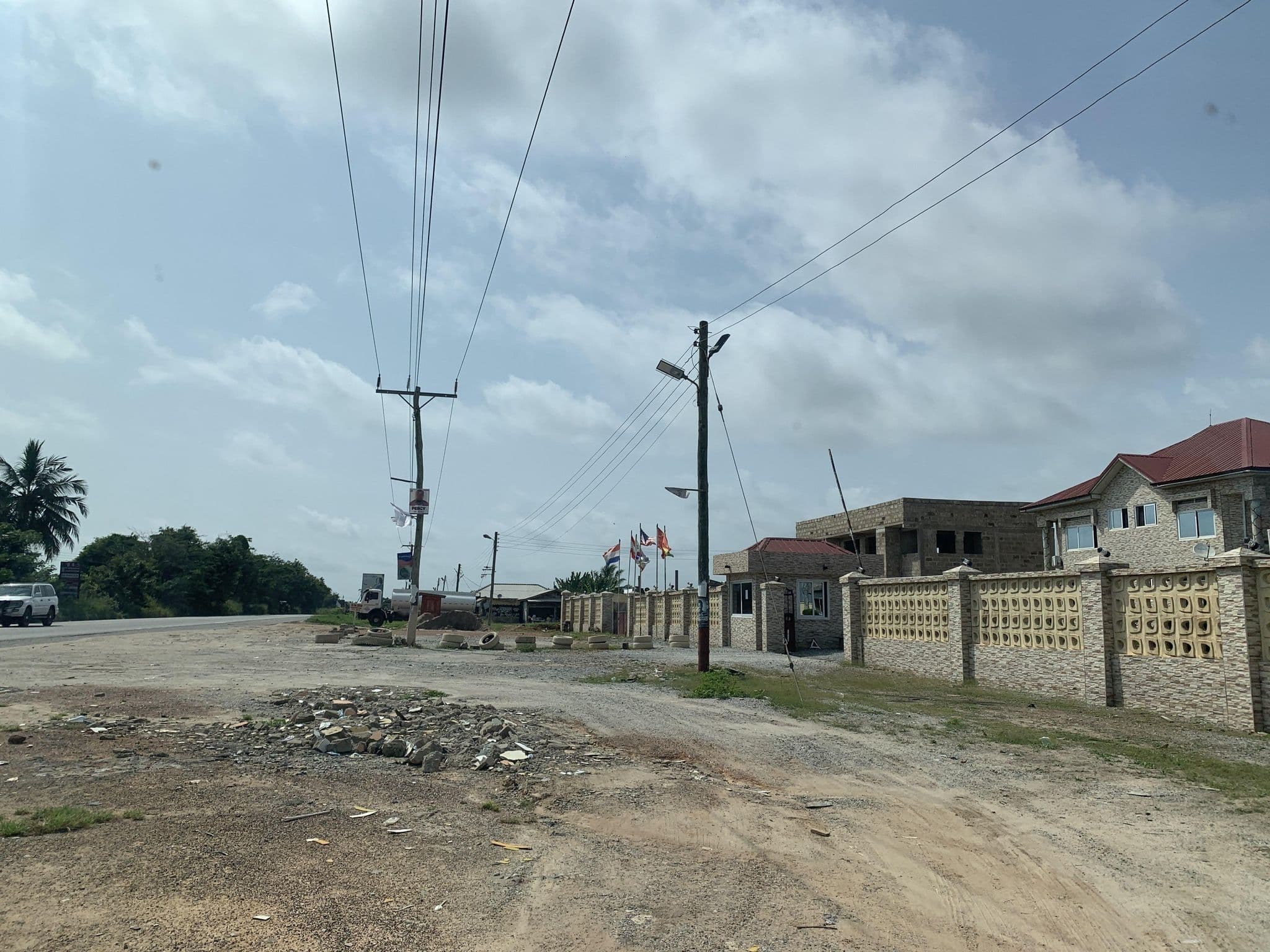 Street view near Hotel Karick, Elmina — © Biligon_Berekum_Elvis (CC BY-SA · Mapillary)