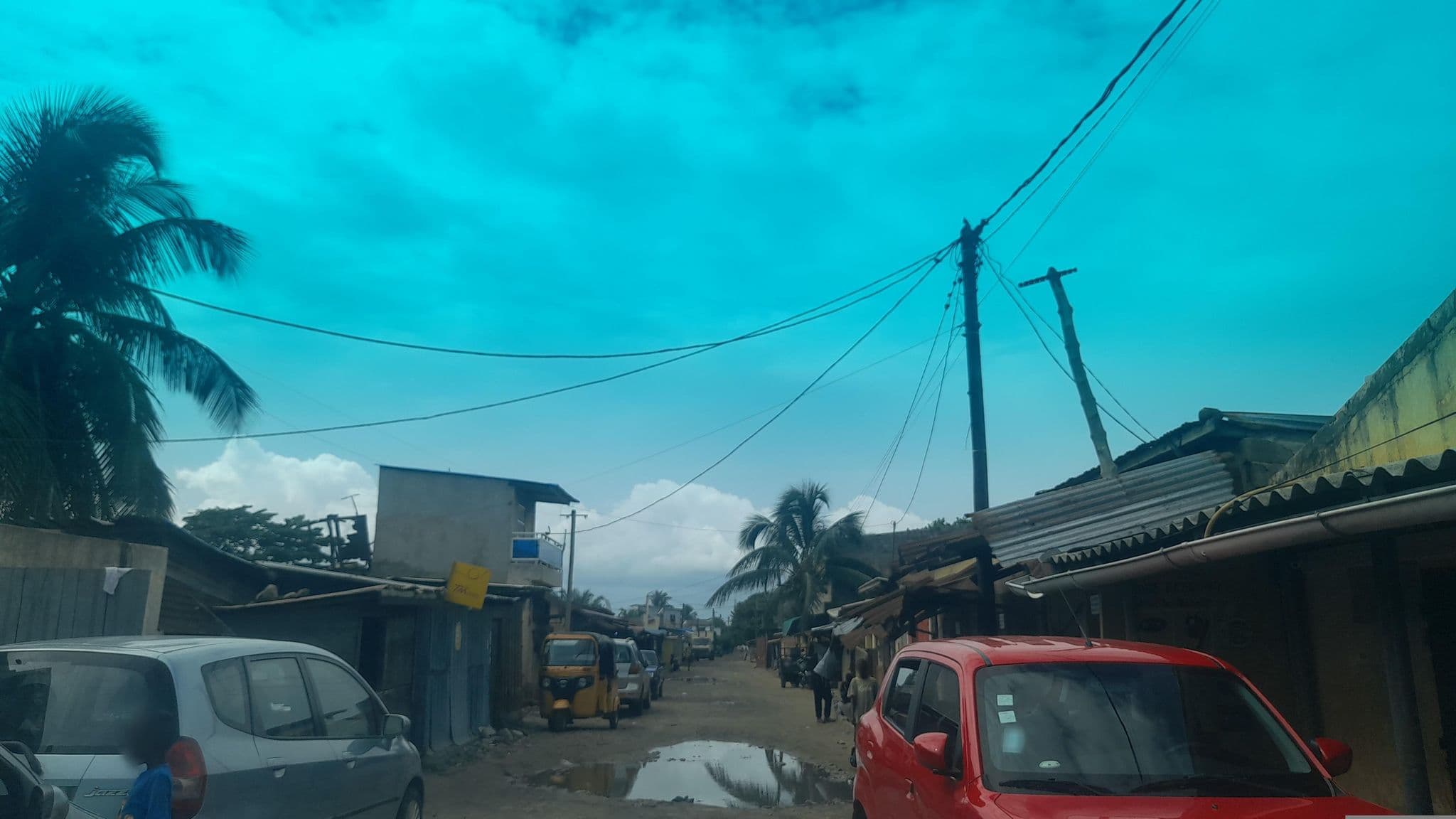 Street view near Hôtel le Regard Atlantique, Aflao — © agecet (CC BY-SA · Mapillary)