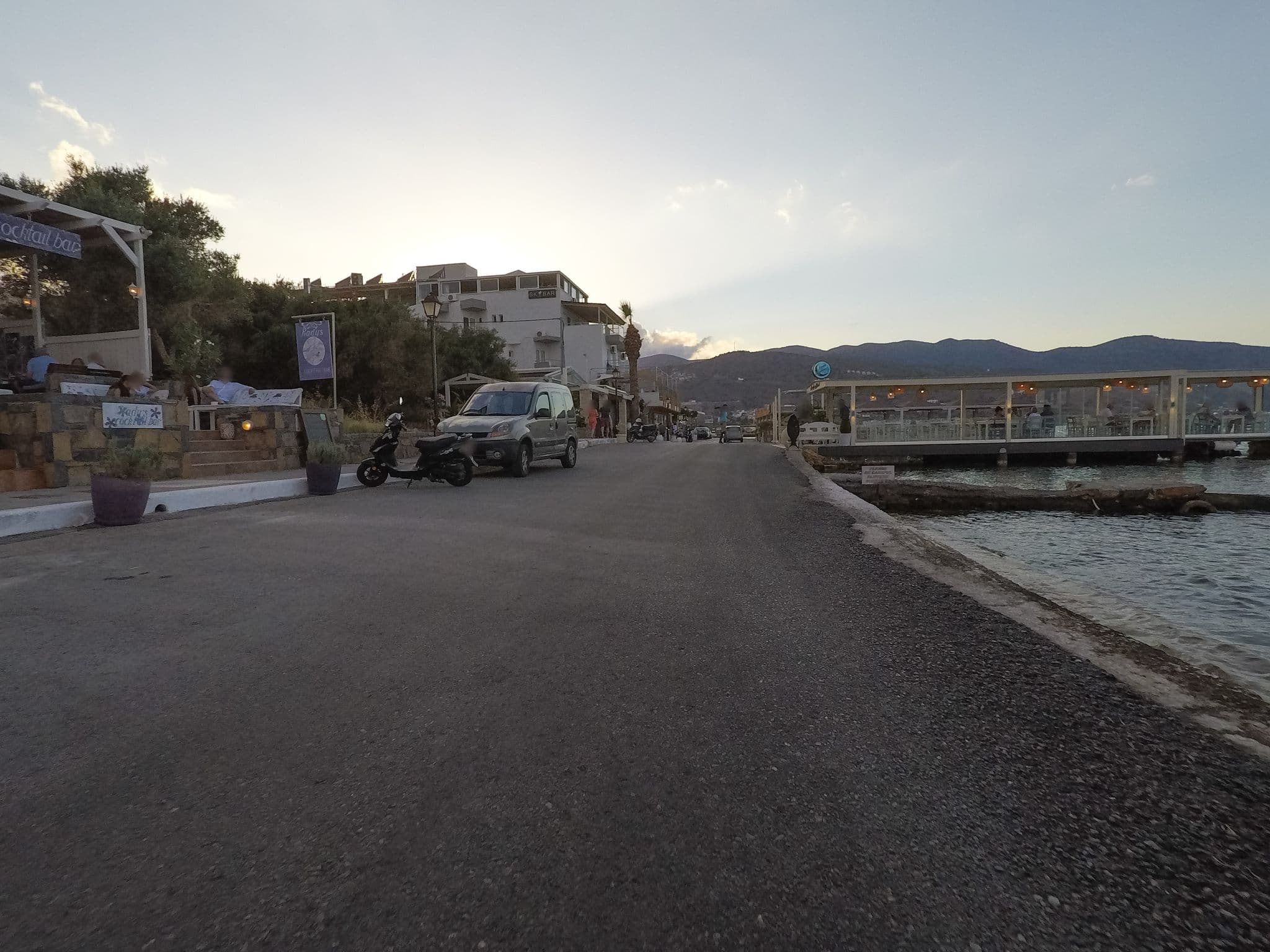 Street view near Apartments Poros, Schísma Eloúndas — © esario (CC BY-SA · Mapillary)