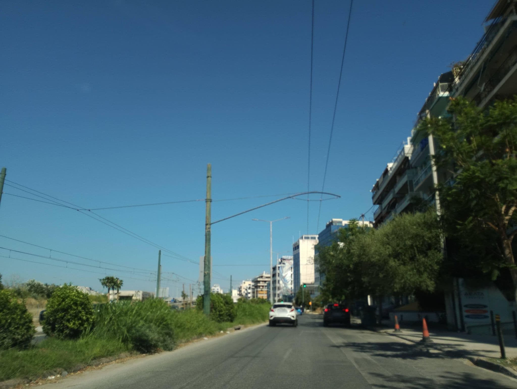 Street view near GLS Boutique Πρίαμος, Moskháton — © George_210 (CC BY-SA · Mapillary)