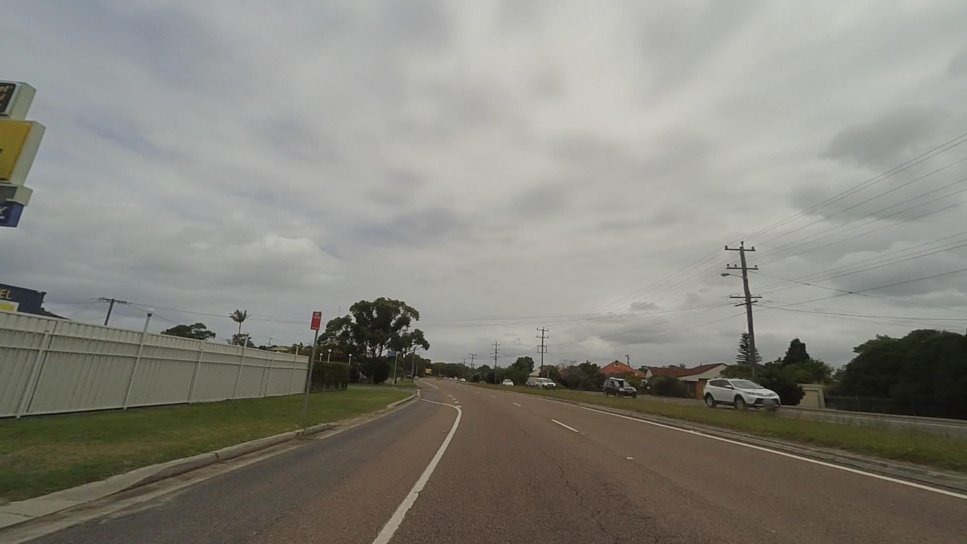 Street view near Aquarius Motel, Belmont South — © maxim75 (CC BY-SA · Mapillary)