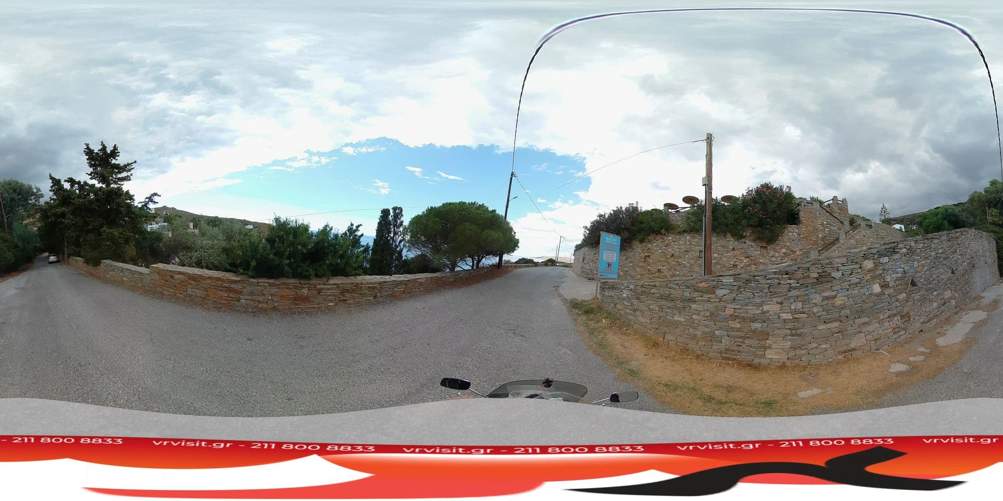 Street view near Blue Bay Hotel, Batsíon — © VRvisit (CC BY-SA · Mapillary)