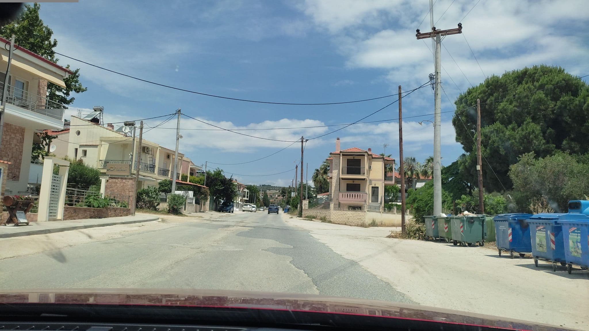 Street view near Nikiti Comfort, Níkiti