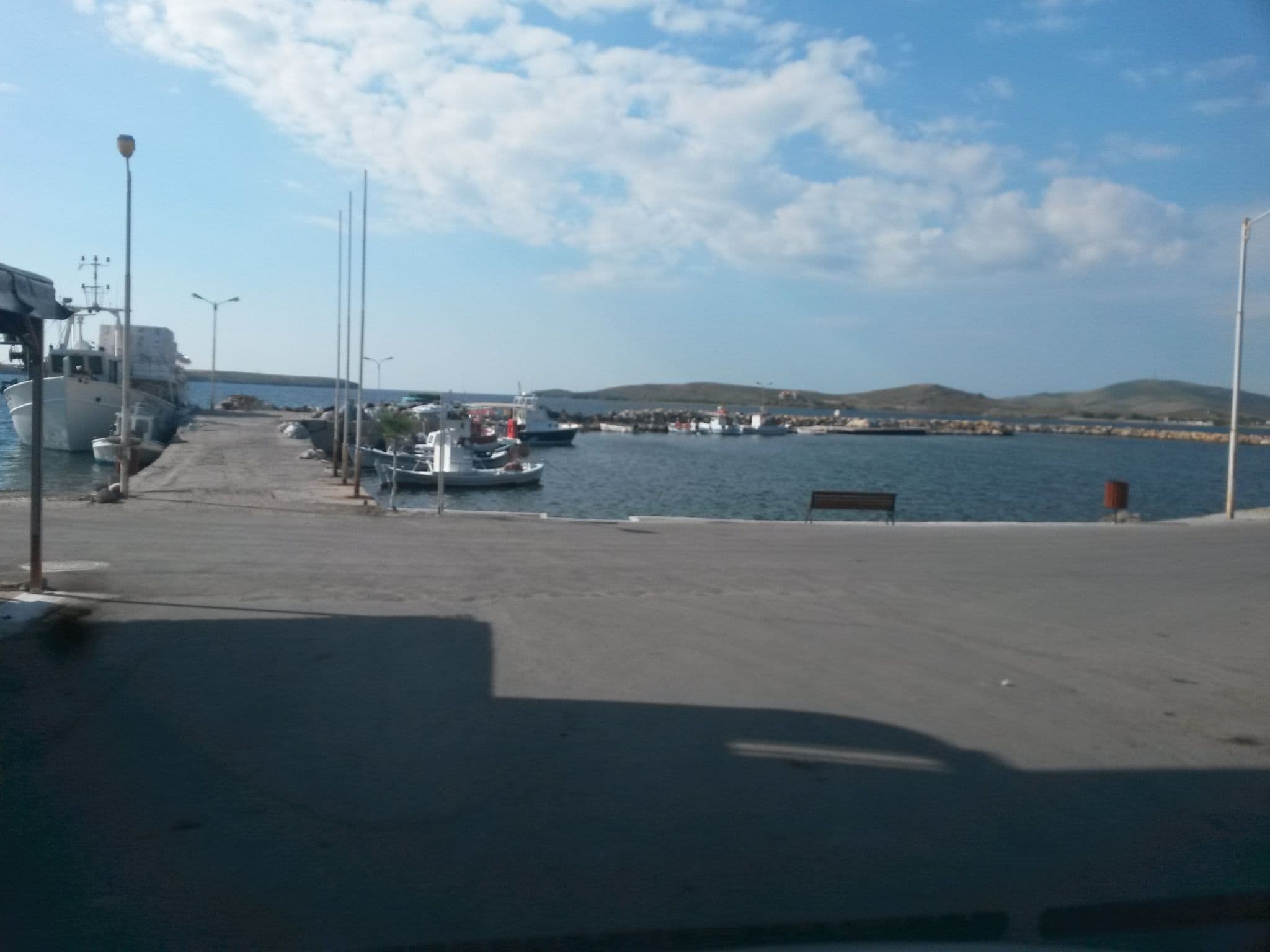Street view near Kastro studios, Eresós — © kay_d (CC BY-SA · Mapillary)