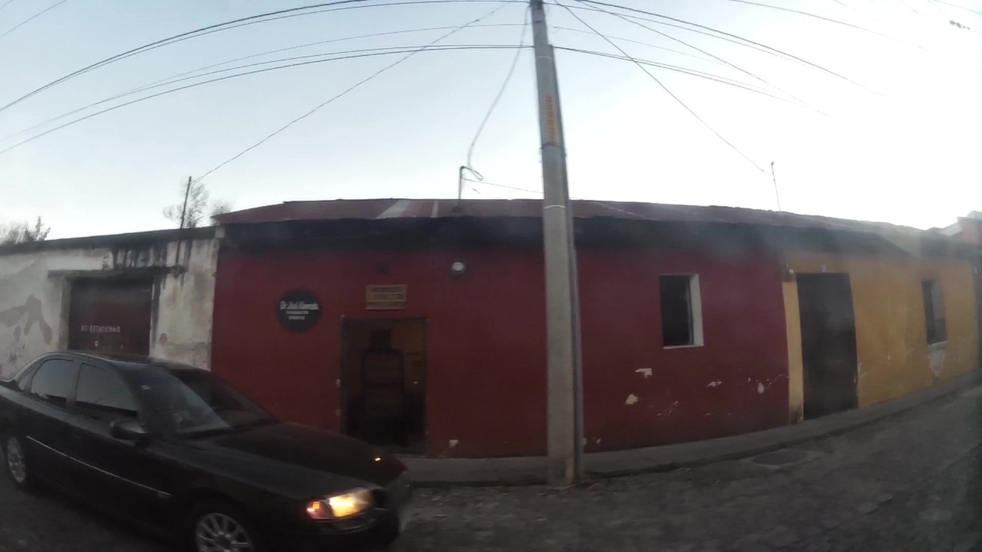 Street view near Villa Esthela Hostel, Antigua Guatemala — © kaartcam (CC BY-SA · Mapillary)