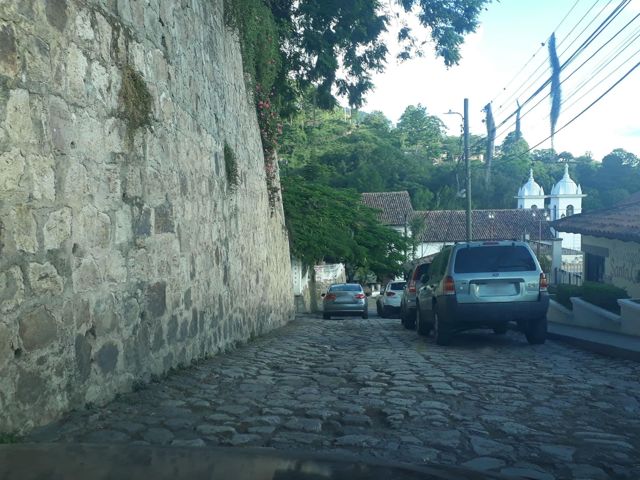 Street view near Posada de Doña Estéfana, Santa Lucía — © roirobo (CC BY-SA · Mapillary)