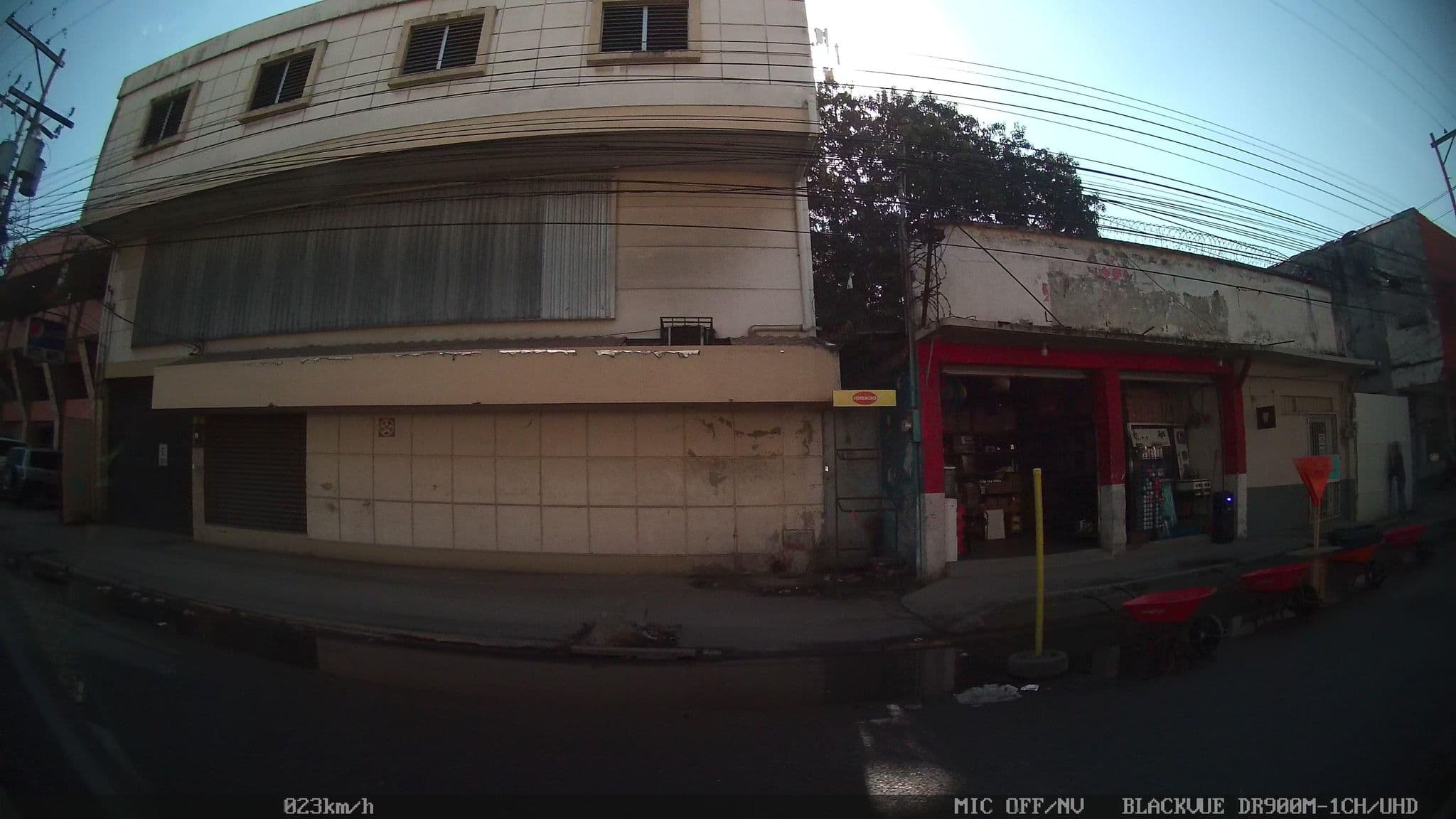 Street view near Hotel Nopal, San Pedro Sula — © kaart_4 (CC BY-SA · Mapillary)
