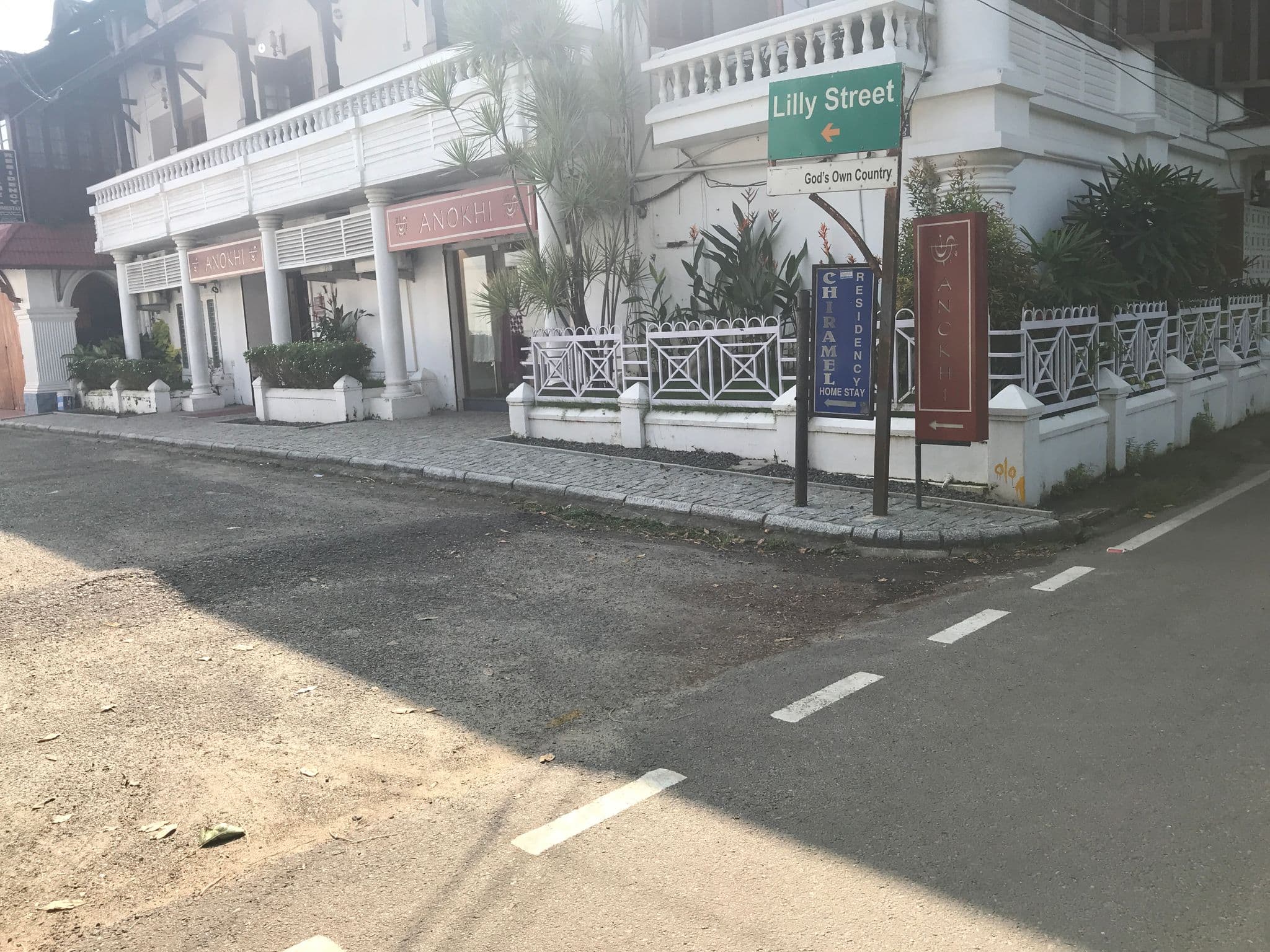 Street view near Bernard Bungalow, Vypīn