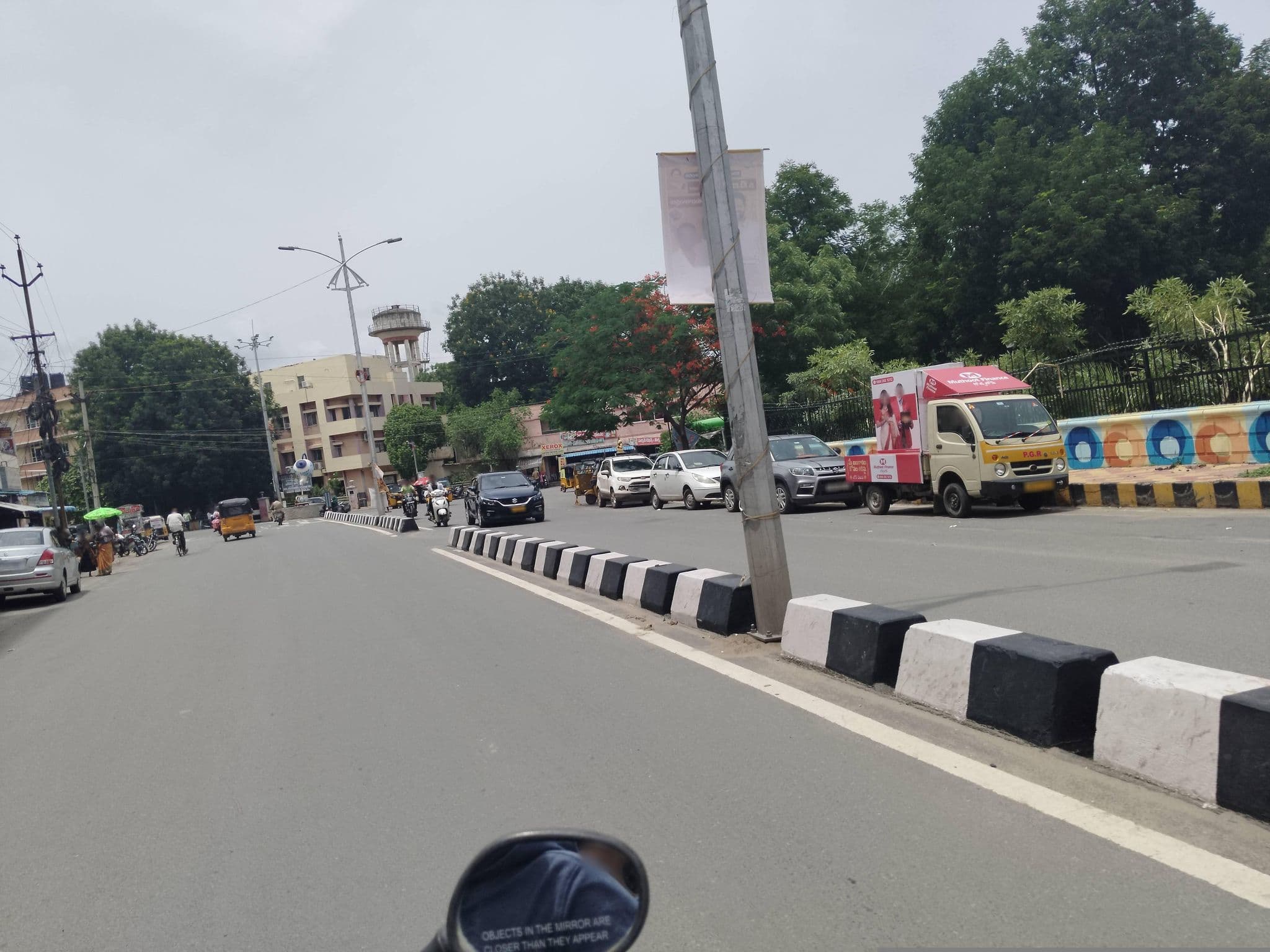 Street view near DVR Mansion, Kurnool — © nehareddy17 (CC BY-SA · Mapillary)