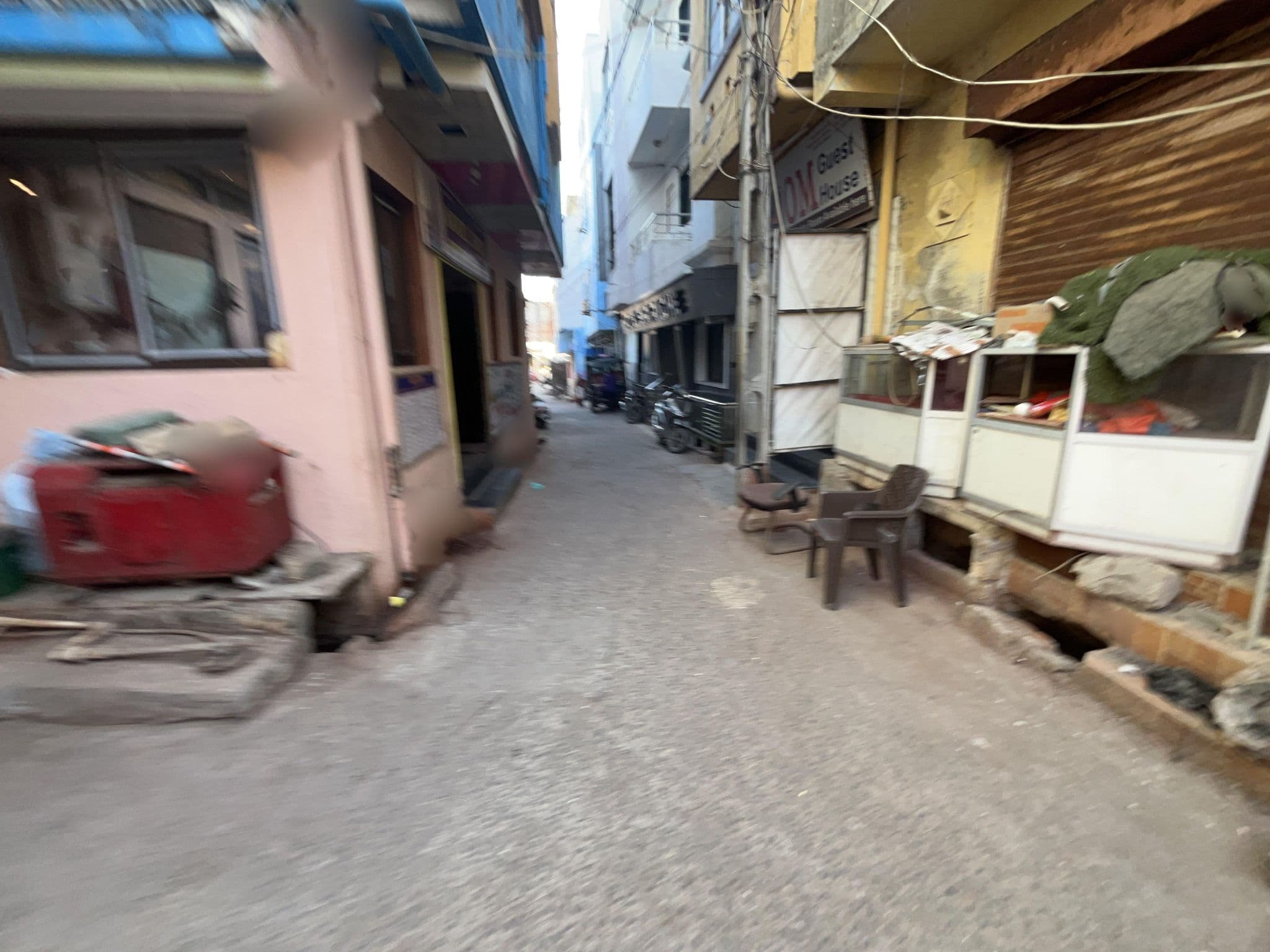 Street view near Shri Radhe, Bhalpara — © livableurbanism (CC BY-SA · Mapillary)