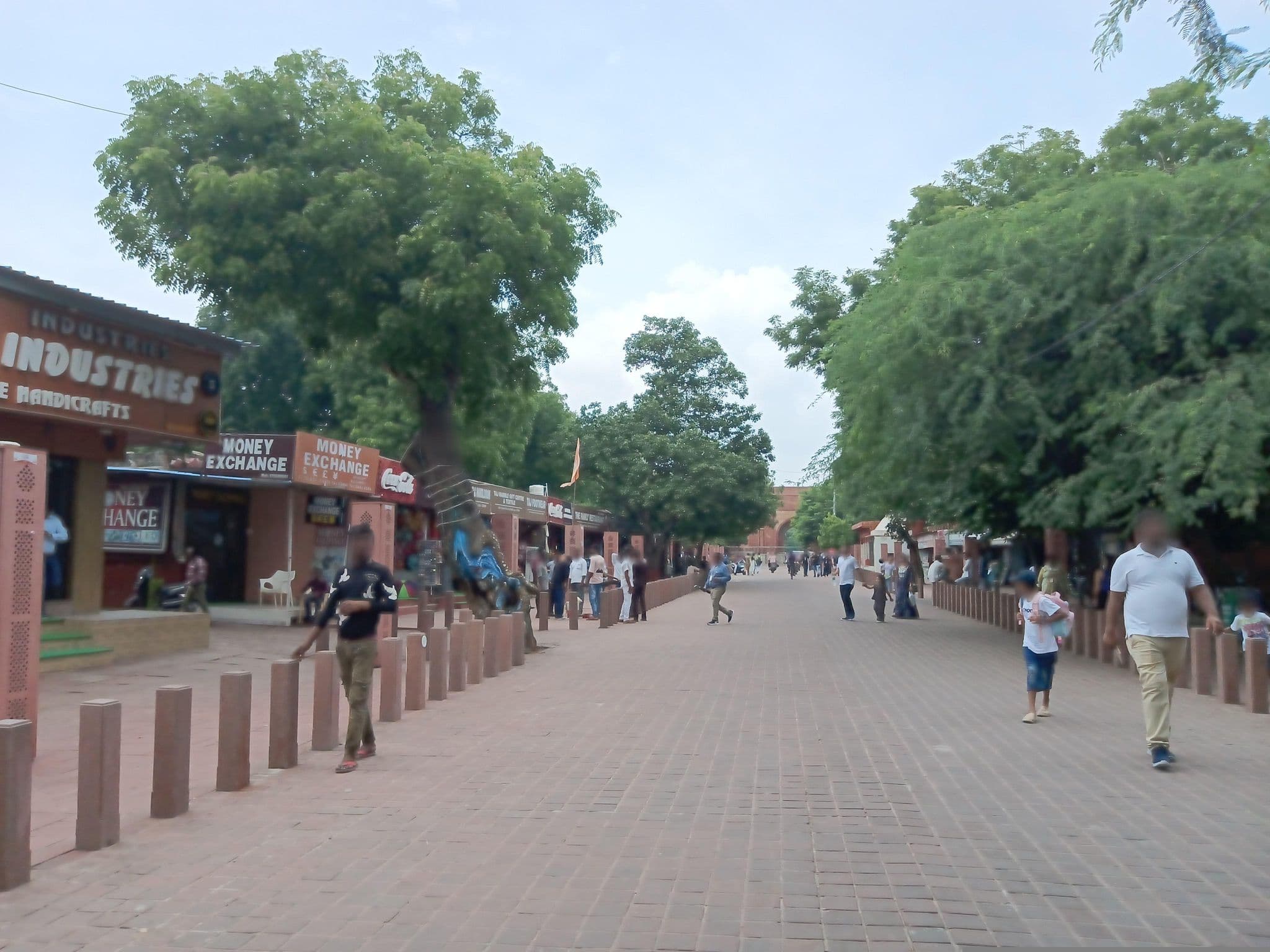 Street view near Sheela, Agra — © maheshika (CC BY-SA · Mapillary)