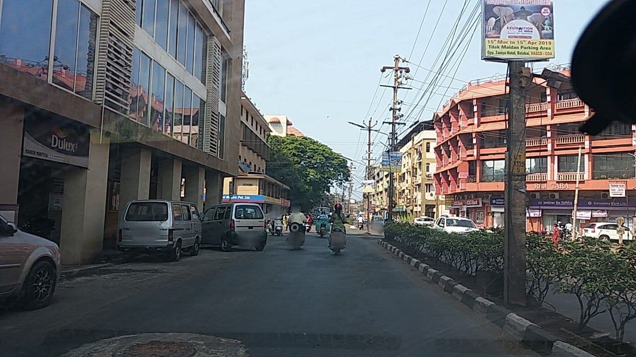 Street view near Hotel Manish, Vasco da Gama — © rdlf19051985 (CC BY-SA · Mapillary)