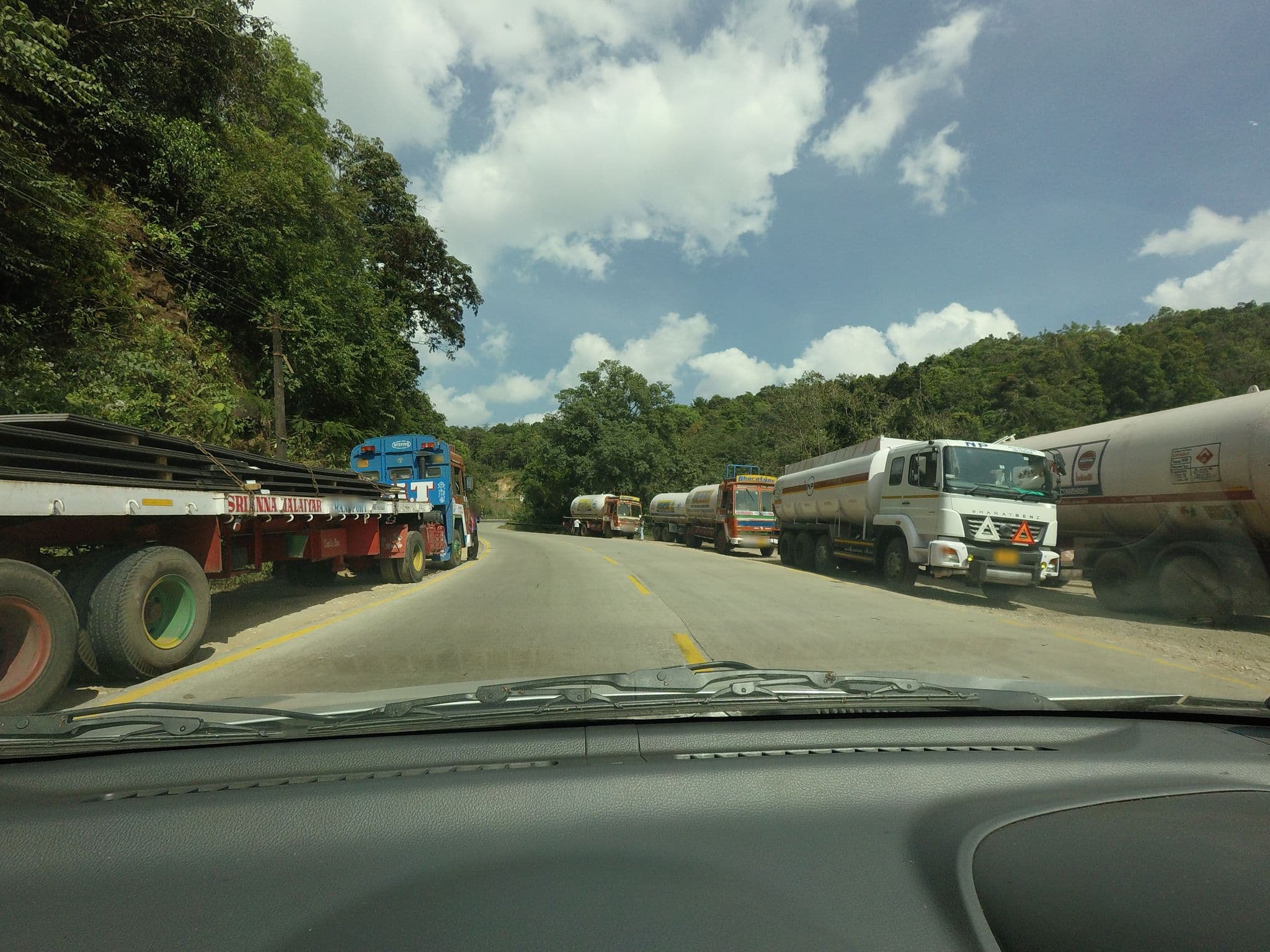 Street view near Kumar hotel, Sakleshpur — © muzirian (CC BY-SA · Mapillary)