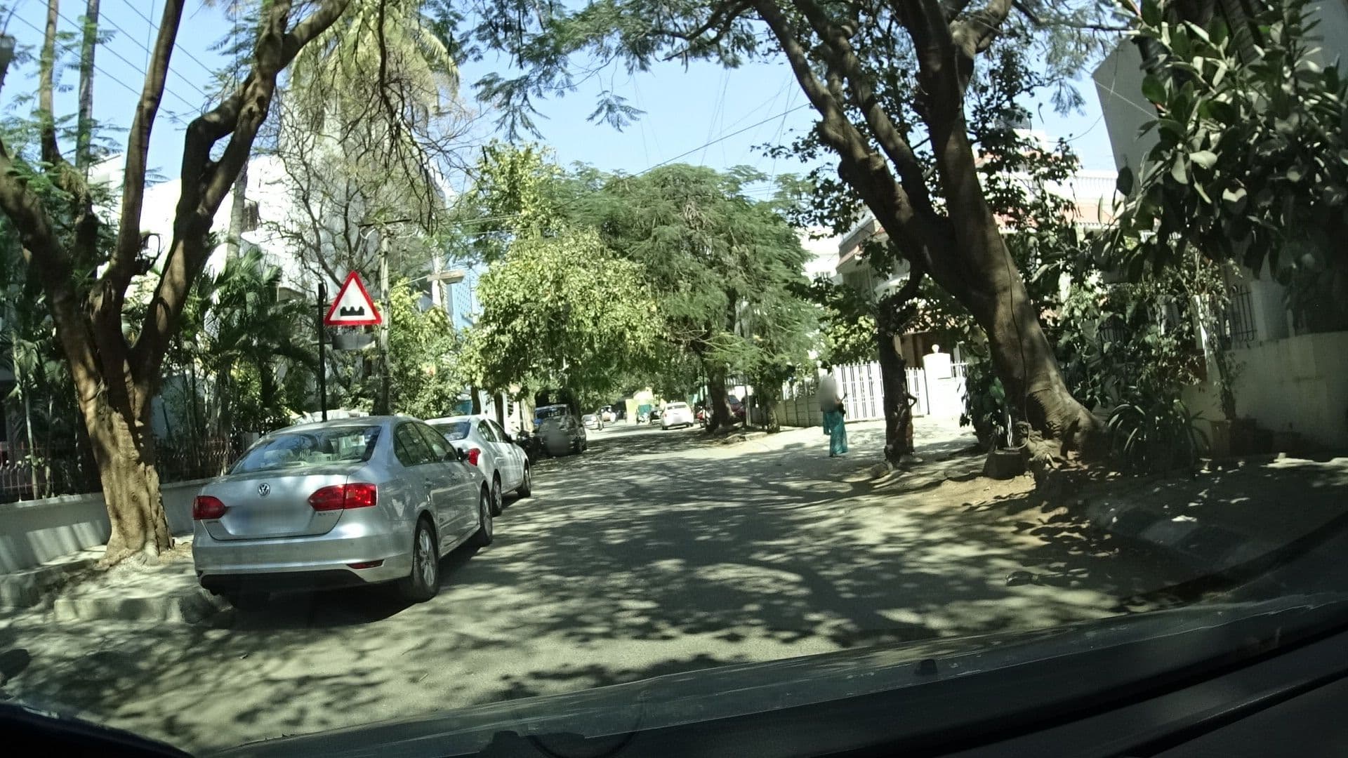 Street view near Zostel, Bengaluru