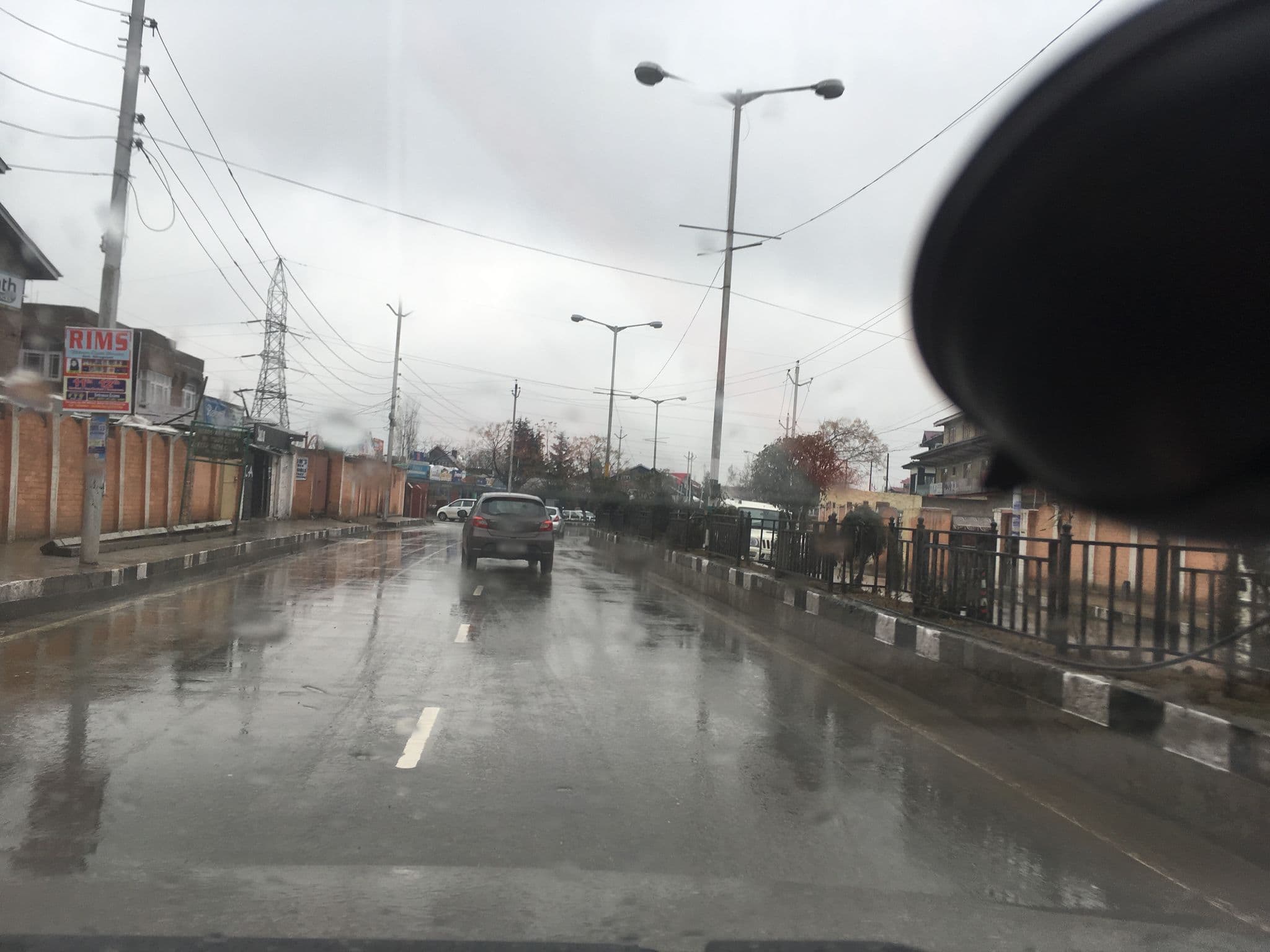 Street view near Krimson, Krālapur — © seismoguy (CC BY-SA · Mapillary)