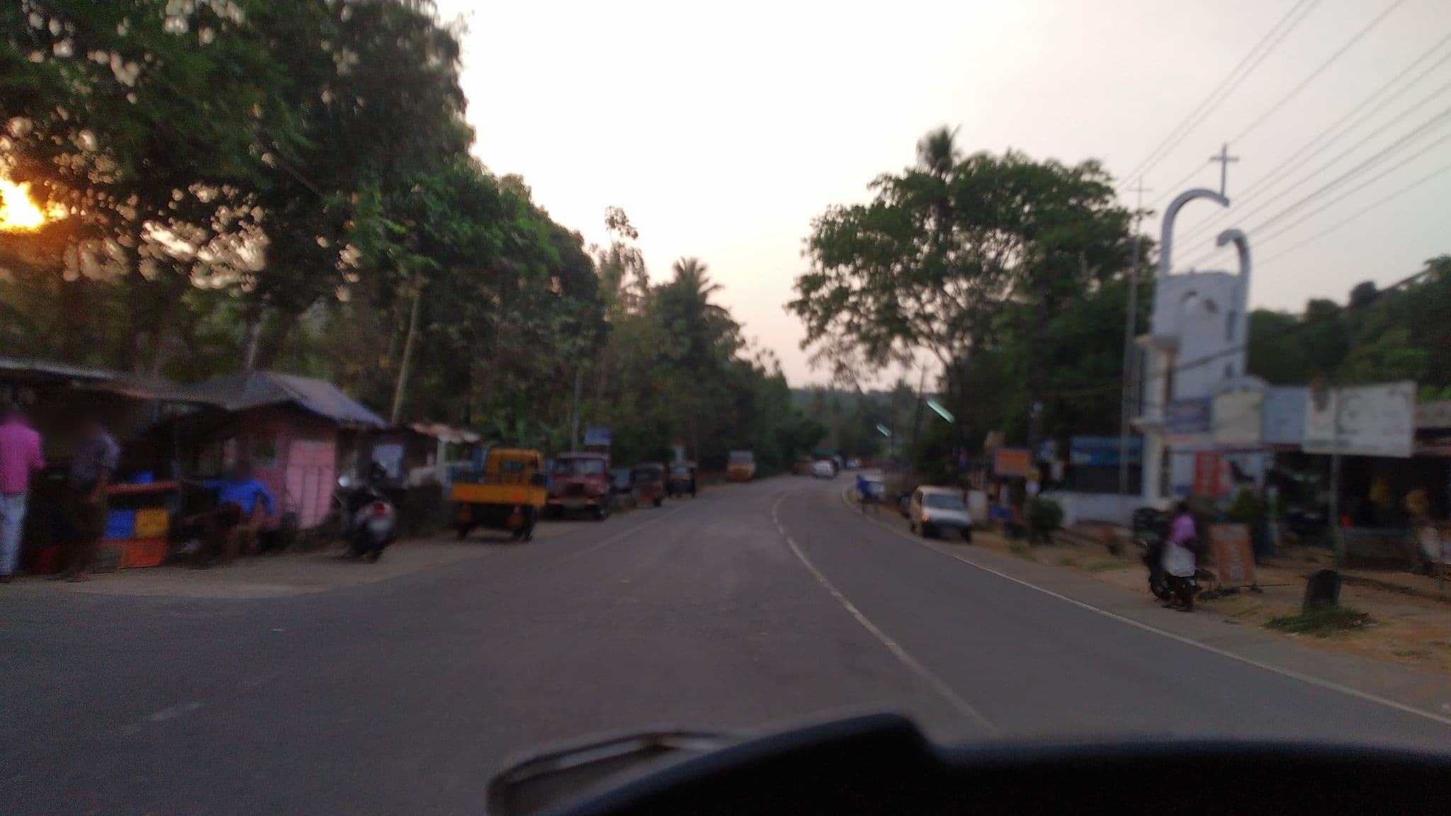 Street view near Vadackens Hotel, Puthuppally — © jothishbabu (CC BY-SA · Mapillary)