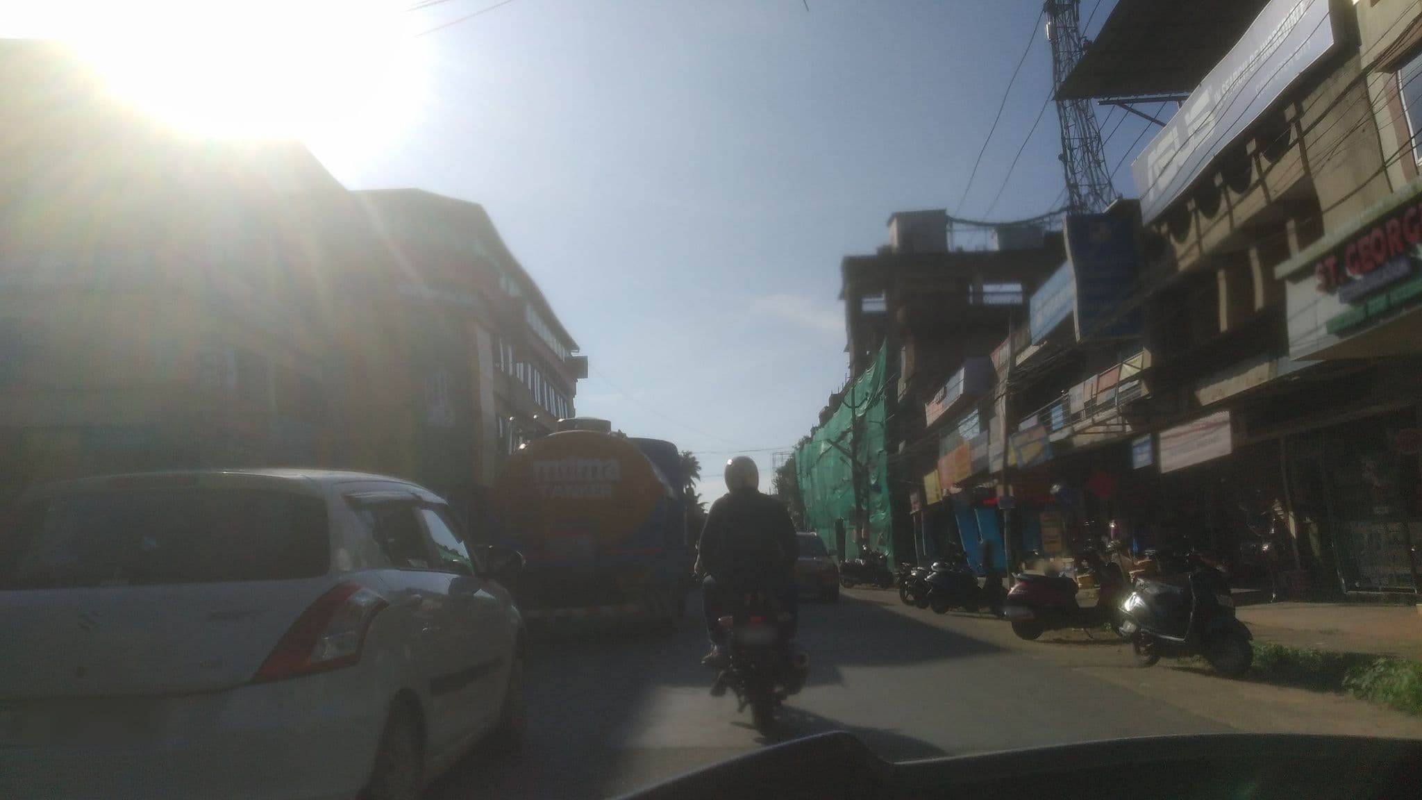 Street view near Queen mary tourist home, Rāmamangalam — © jothishbabu (CC BY-SA · Mapillary)