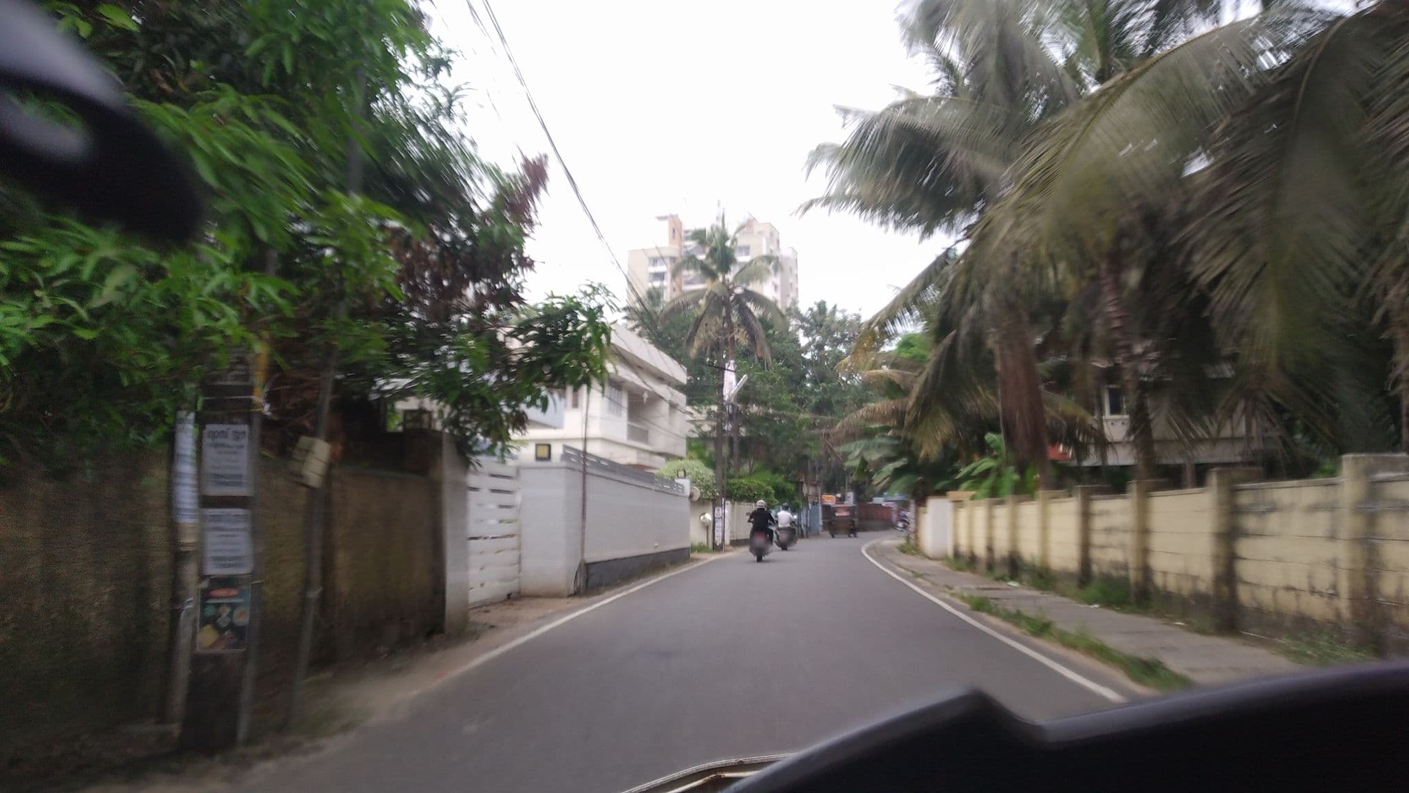 Street view near New Lulu Staff Hostel, Vazhakkala — © jothishbabu (CC BY-SA · Mapillary)