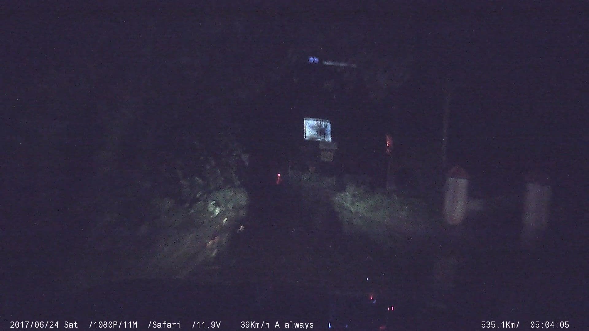 Street view near Achoos nadan bhashnashala, Piravam — © johnichan (CC BY-SA · Mapillary)