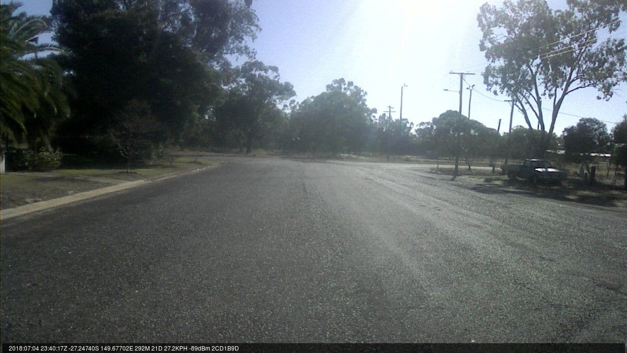 Street view near Bottle Tree Inn, Tara — © bob3bob3 (CC BY-SA · Mapillary)