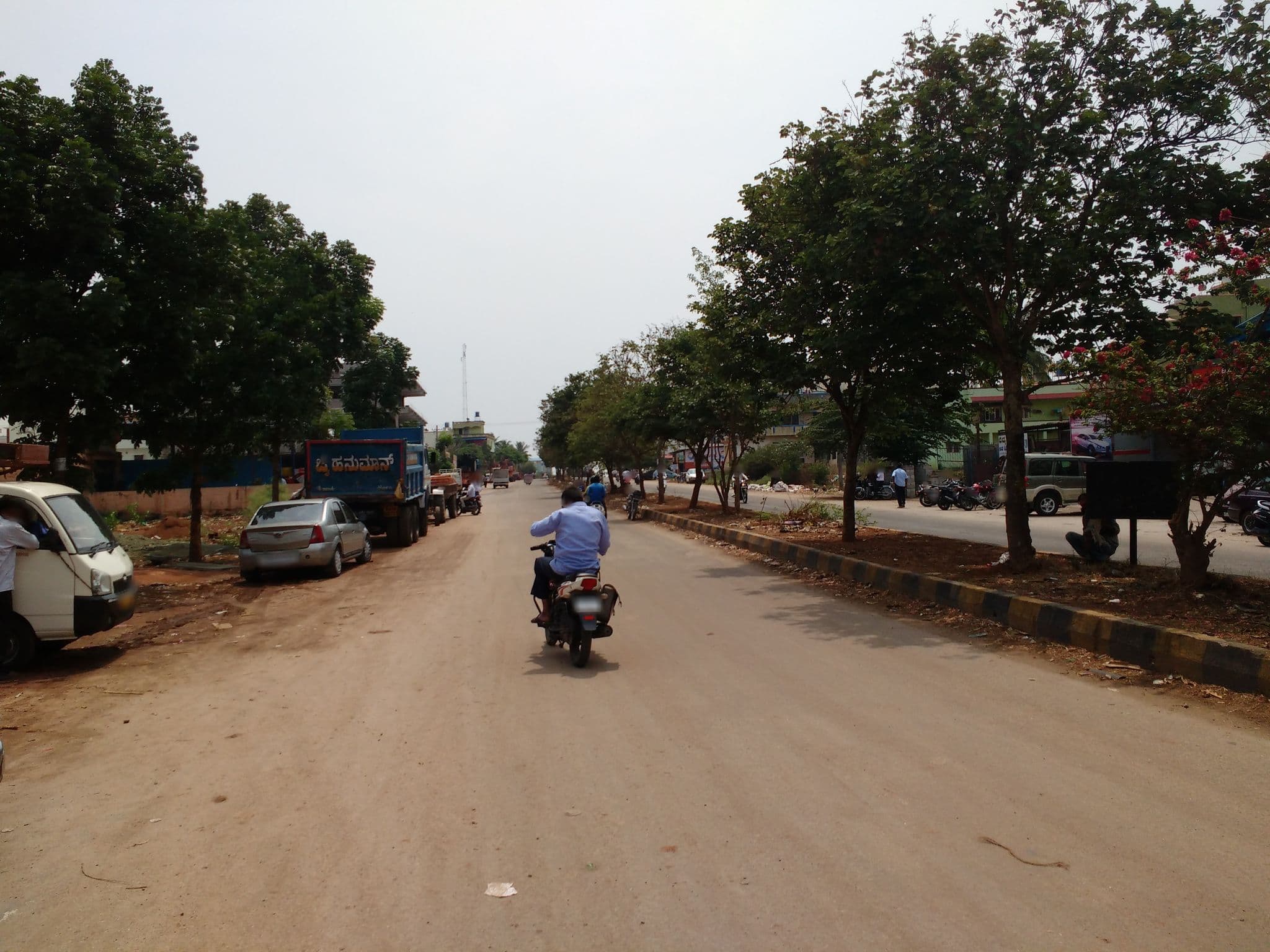 Street view near Yashu Lodge, Haralahalli — © srividya (CC BY-SA · Mapillary)