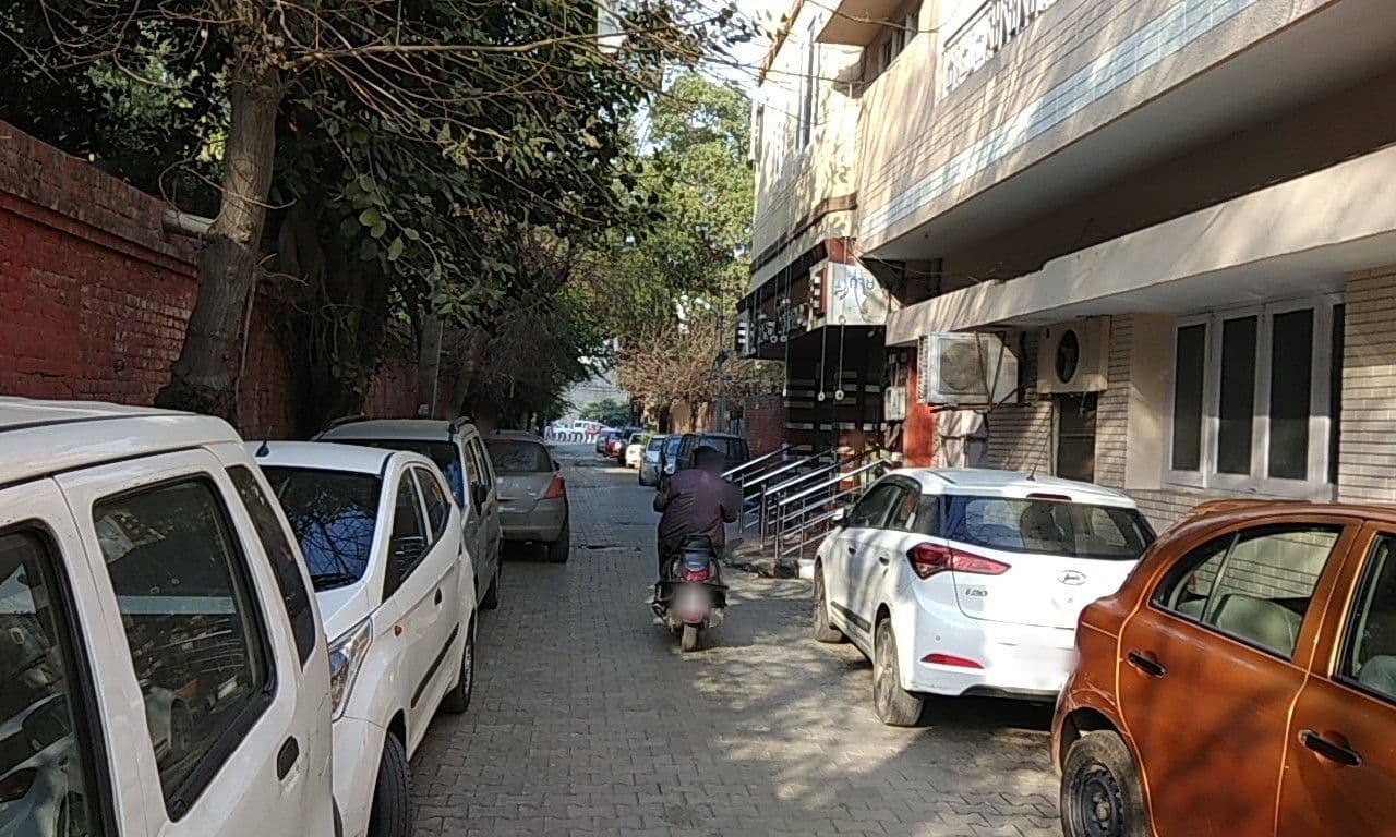 Street view near Quality Inn elite, Amritsar — © bholekibhasam (CC BY-SA · Mapillary)