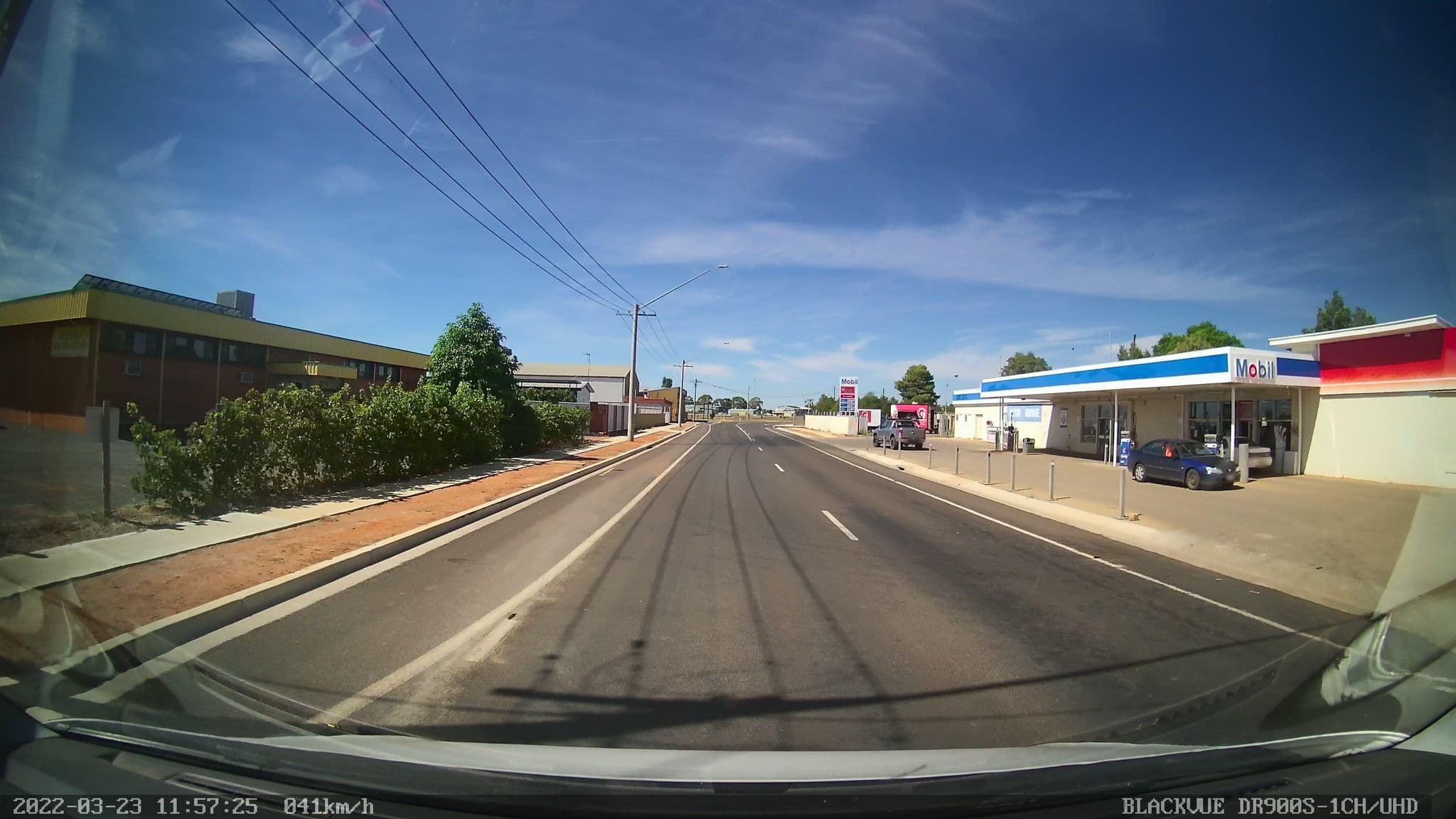 Street view near Hillston Backpackers, Hillston — © bob3bob3 (CC BY-SA · Mapillary)