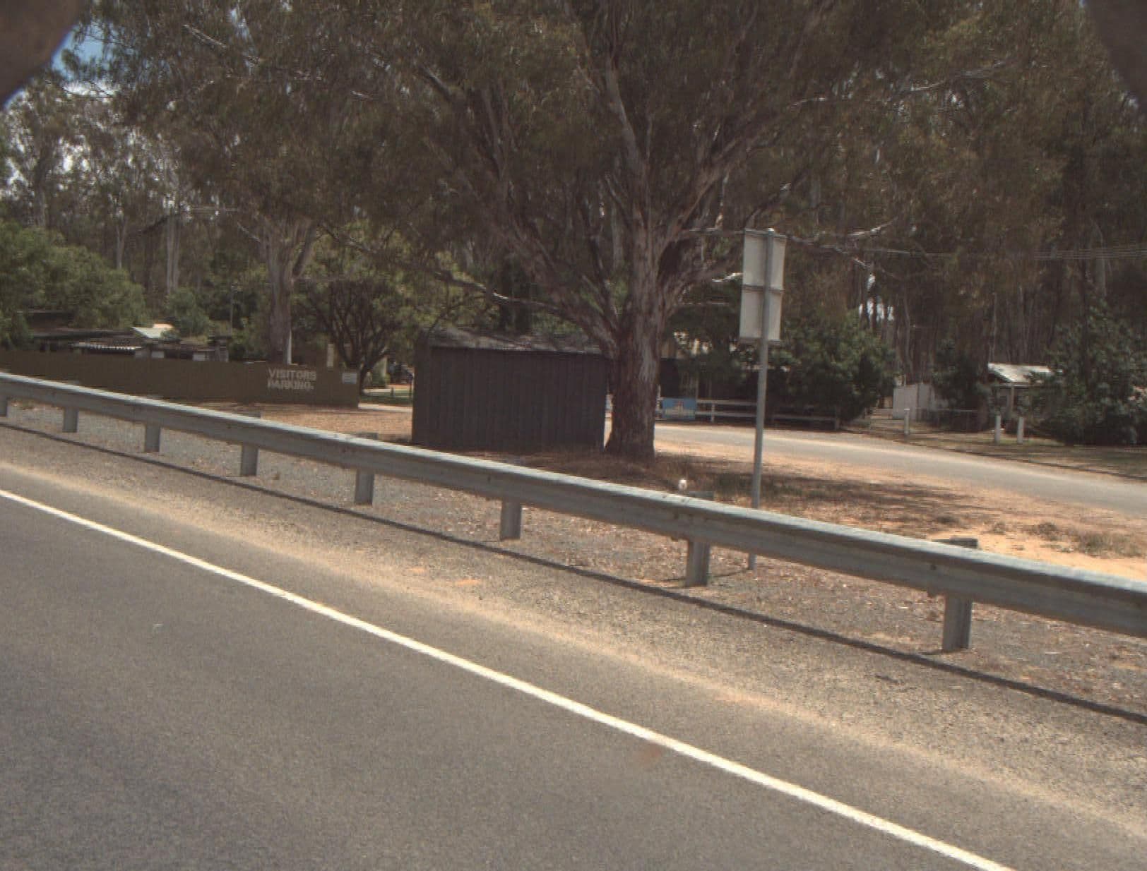 Street view near Barmah Hotel Motel, Moama — © vicroads (CC BY-SA · Mapillary)