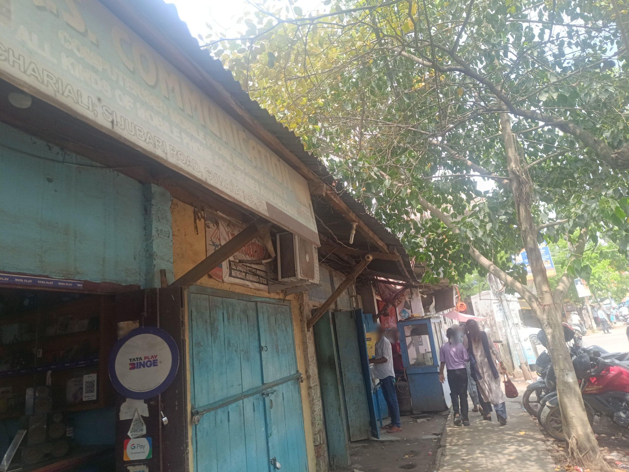 Street view near Pakija Hotel11, Dispur — © aasthak (CC BY-SA · Mapillary)