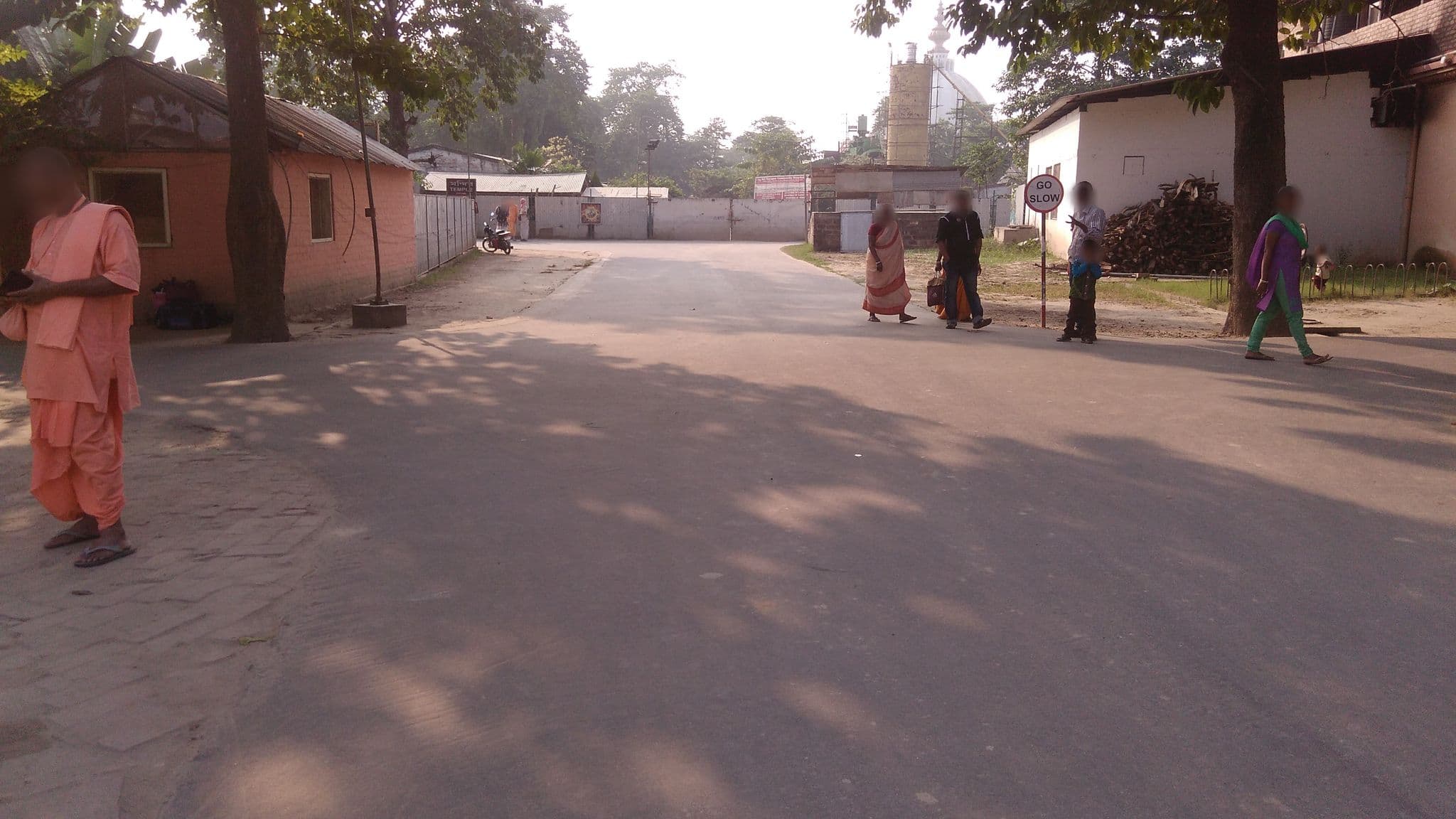 Street view near Gauranga Kutir, Navadwīp — © gurudayal (CC BY-SA · Mapillary)