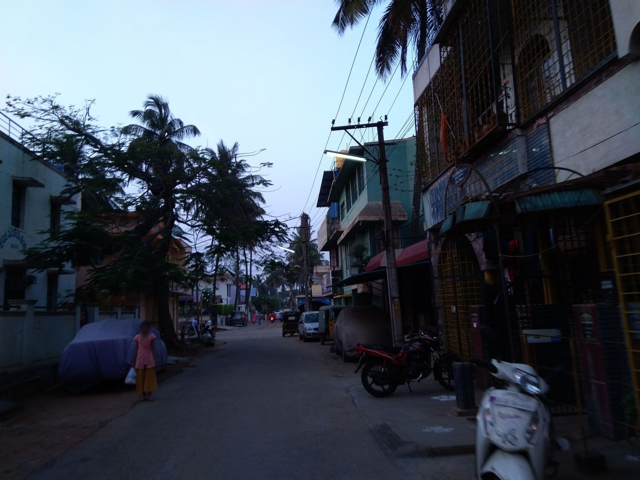 Street view near Koushika Sankethi Girls Hostel, Hassan — © chethan (CC BY-SA · Mapillary)