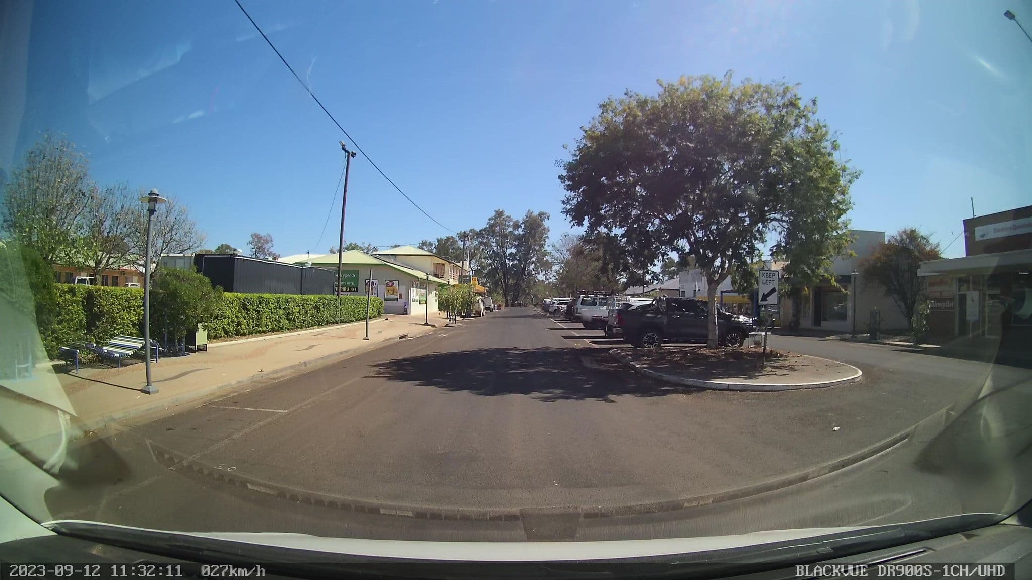Street view near Australian Hotel Motel, St George — © bob3bob3 (CC BY-SA · Mapillary)
