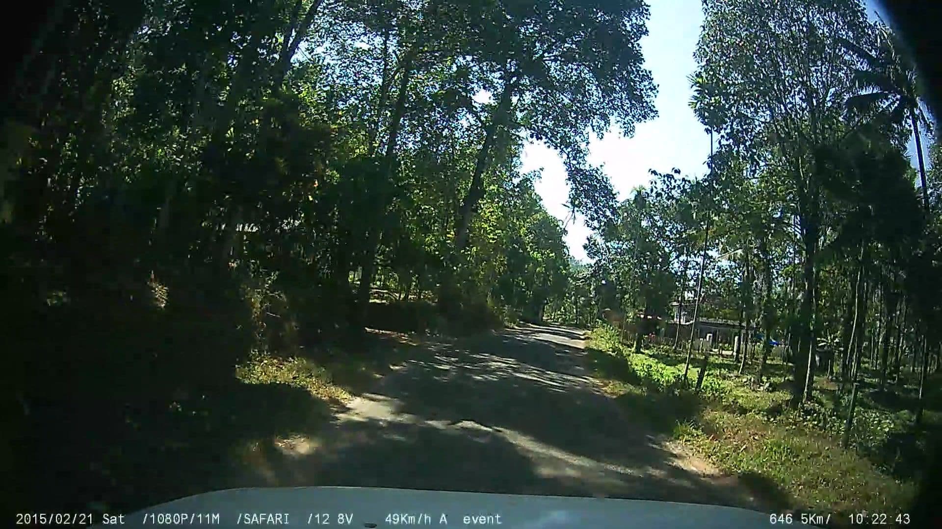 Street view near kunnel hostel, Thodupuzha — © johnichan (CC BY-SA · Mapillary)